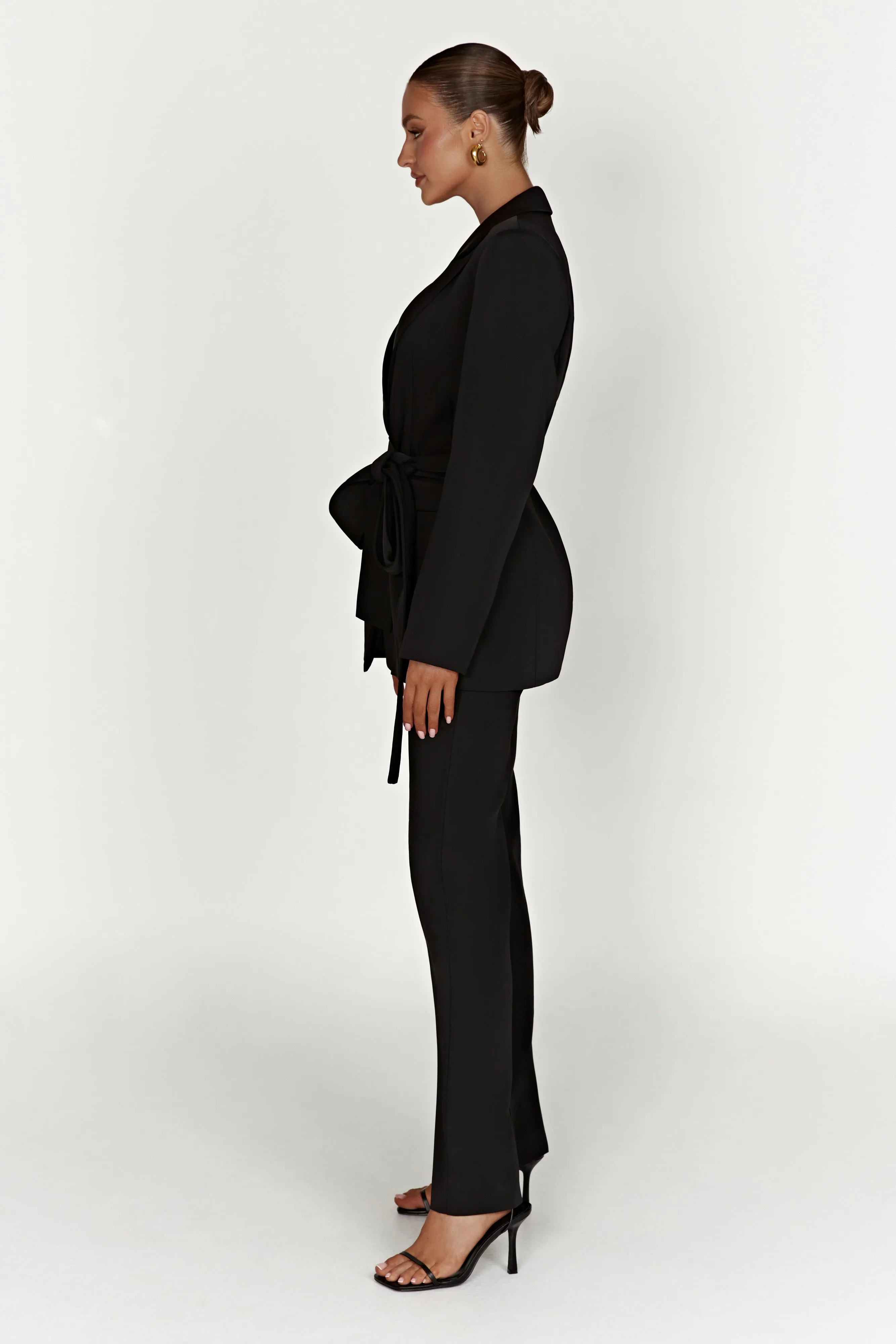 Arna Oversized Belted Blazer - Black sold by Meshki product image thumbnail 5