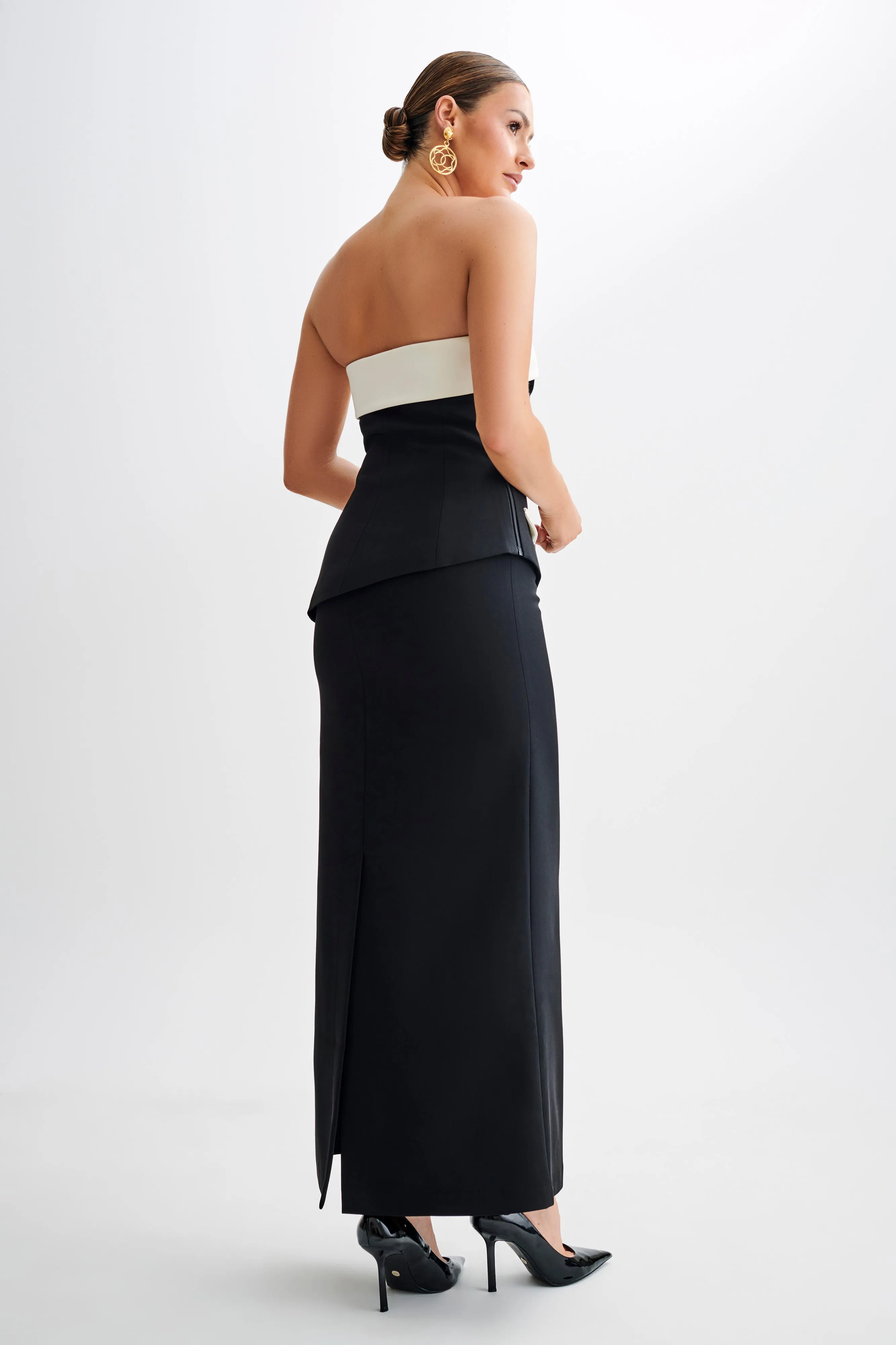 Micah Suiting Maxi Skirt - Black sold by Meshki product image thumbnail 4