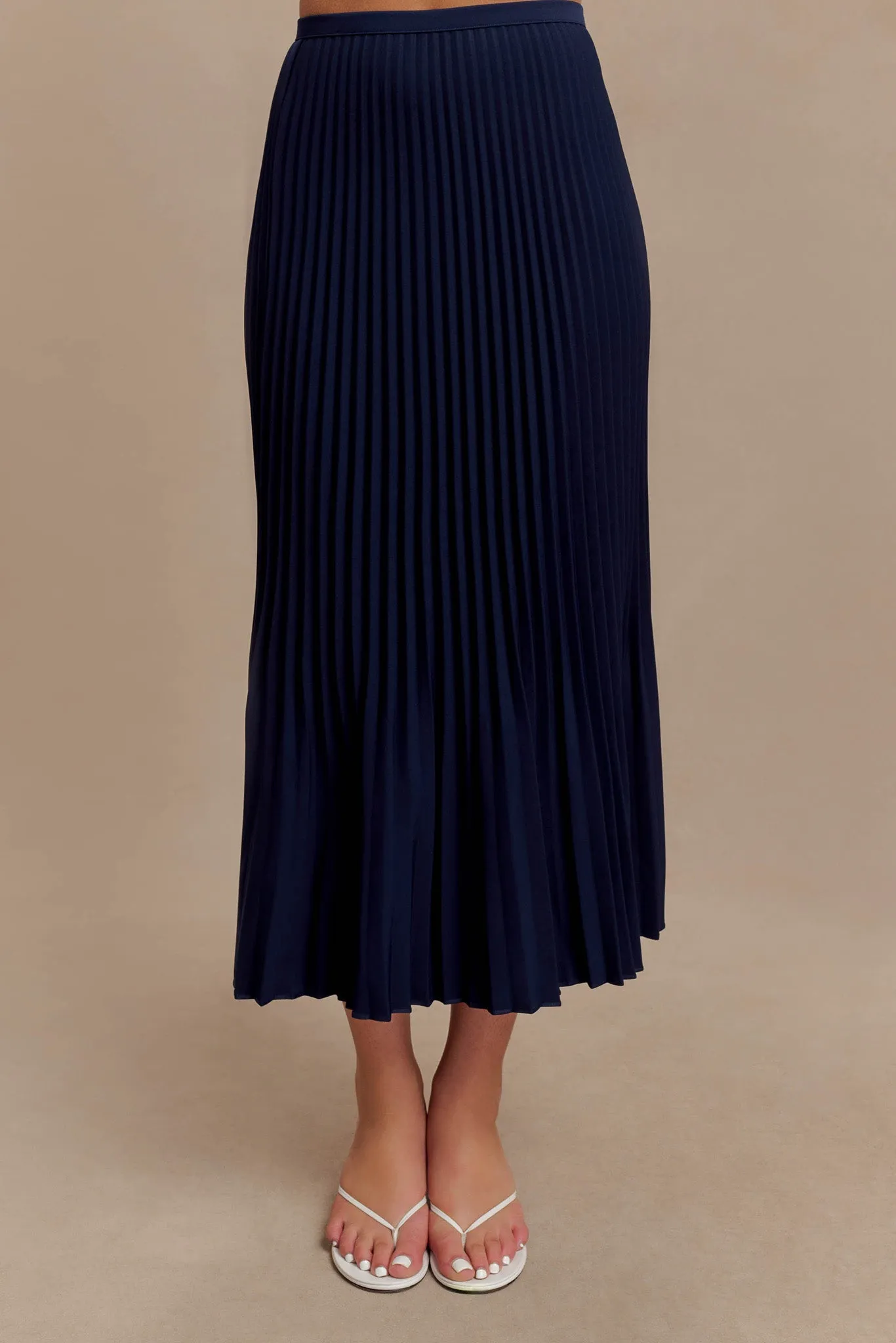 Twyla Pleated Suiting Maxi Skirt - Navy sold by Meshki product image thumbnail 2