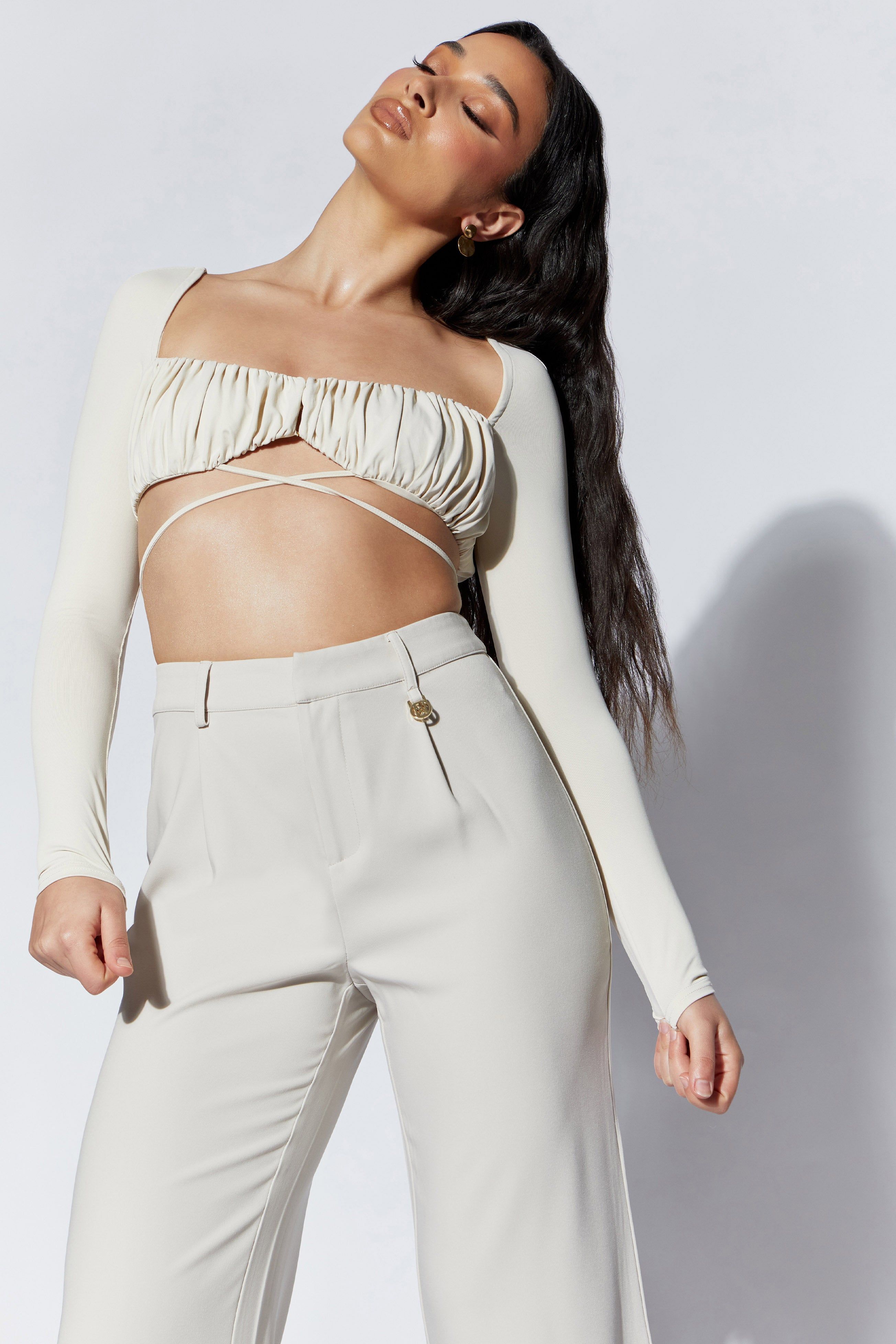 Minu Mid Rise Wide Leg Pant - Wheat sold by Meshki product image thumbnail 6