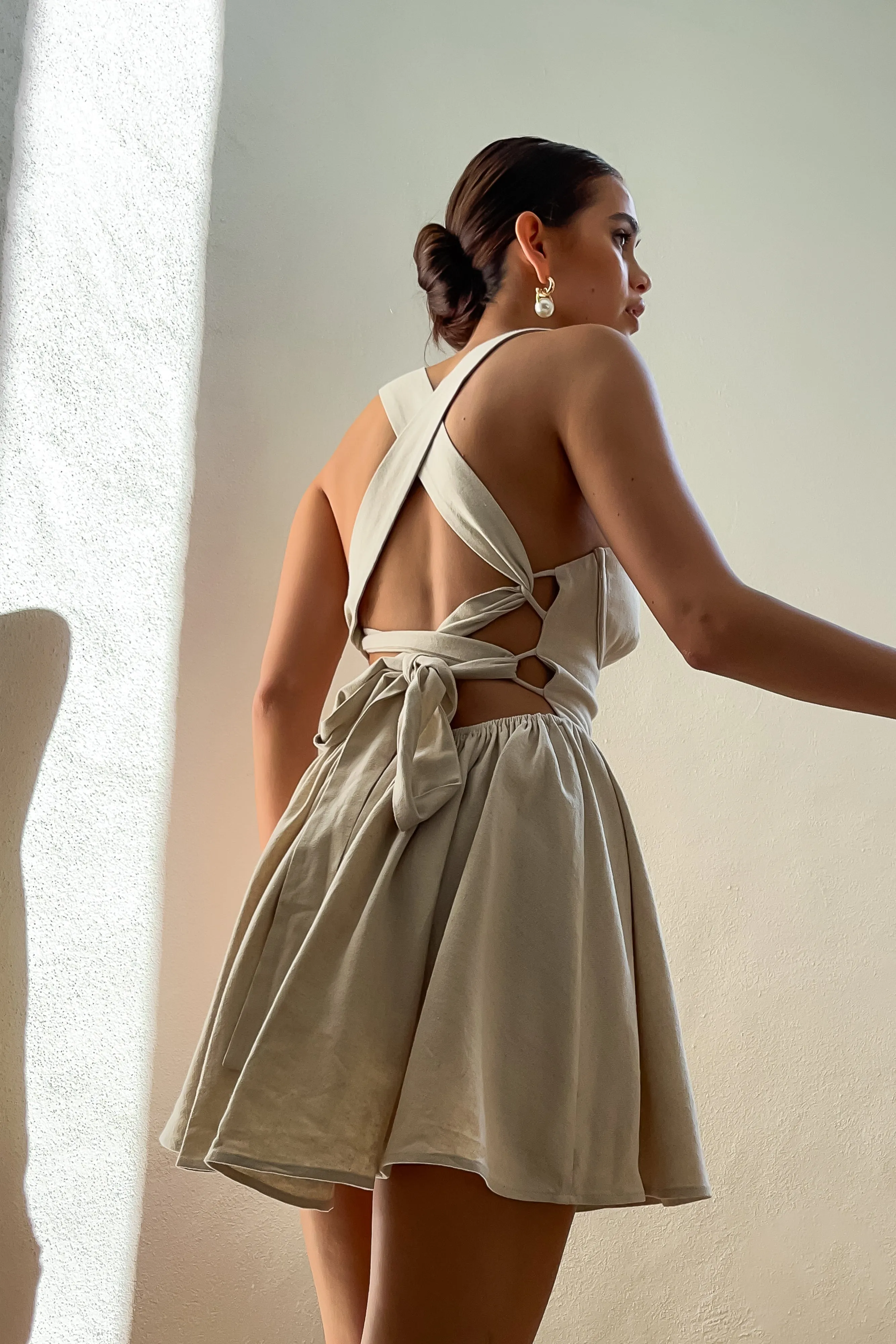 Loz Tie Back Linen Mini Dress - Natural sold by Meshki product image thumbnail 2