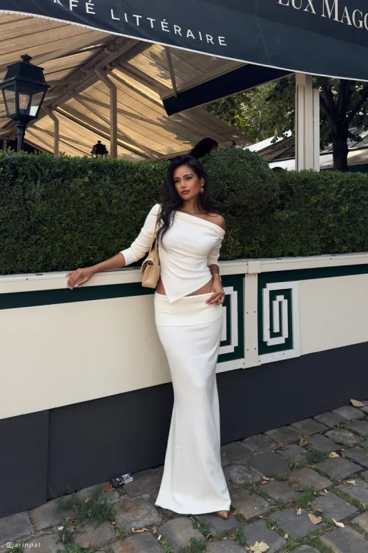 Karlie Knit Maxi Skirt With Ribbed Waist - Ivory sold by Meshki