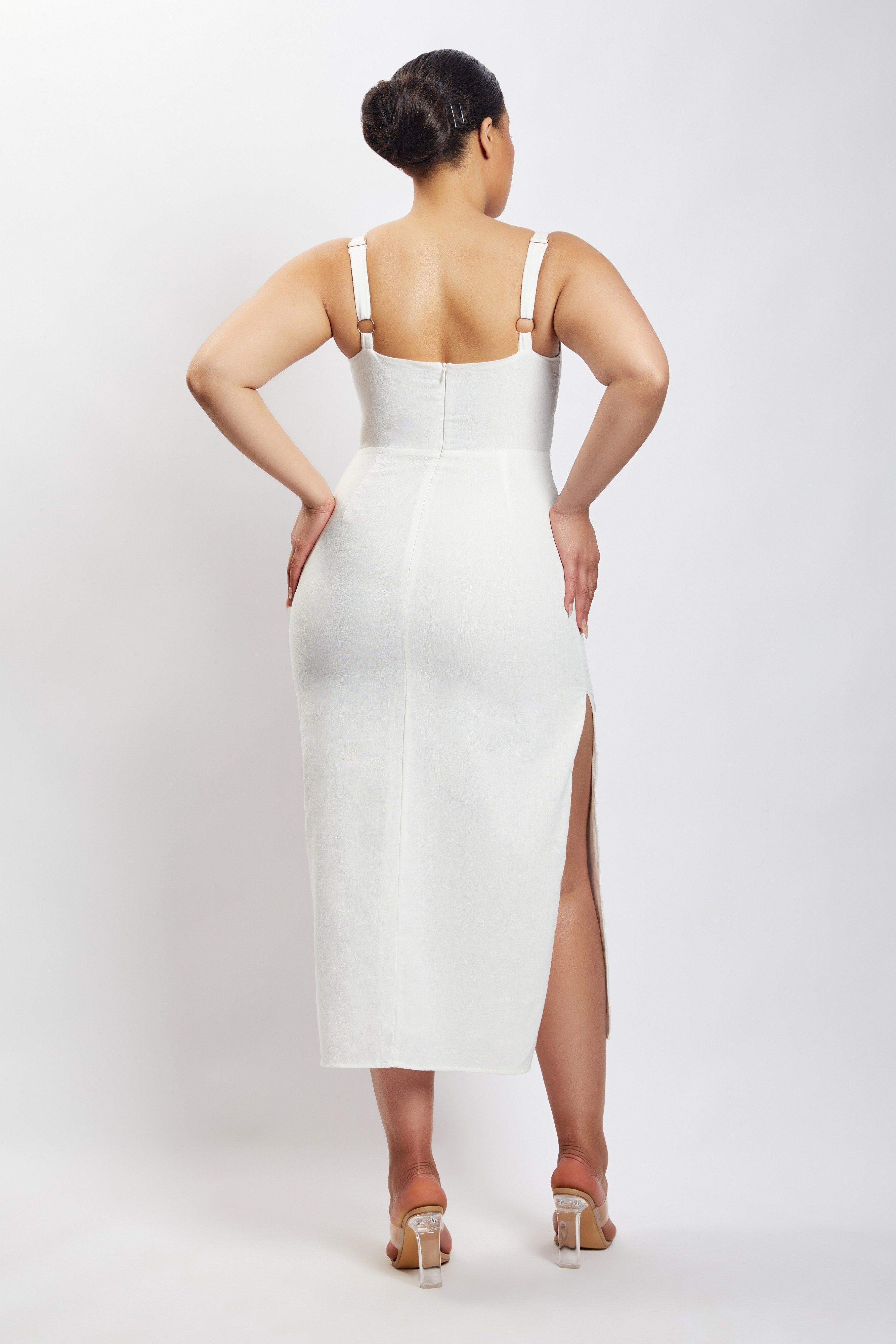 Serena Cut Out O Ring Linen Midi Dress - White sold by Meshki product image thumbnail 9