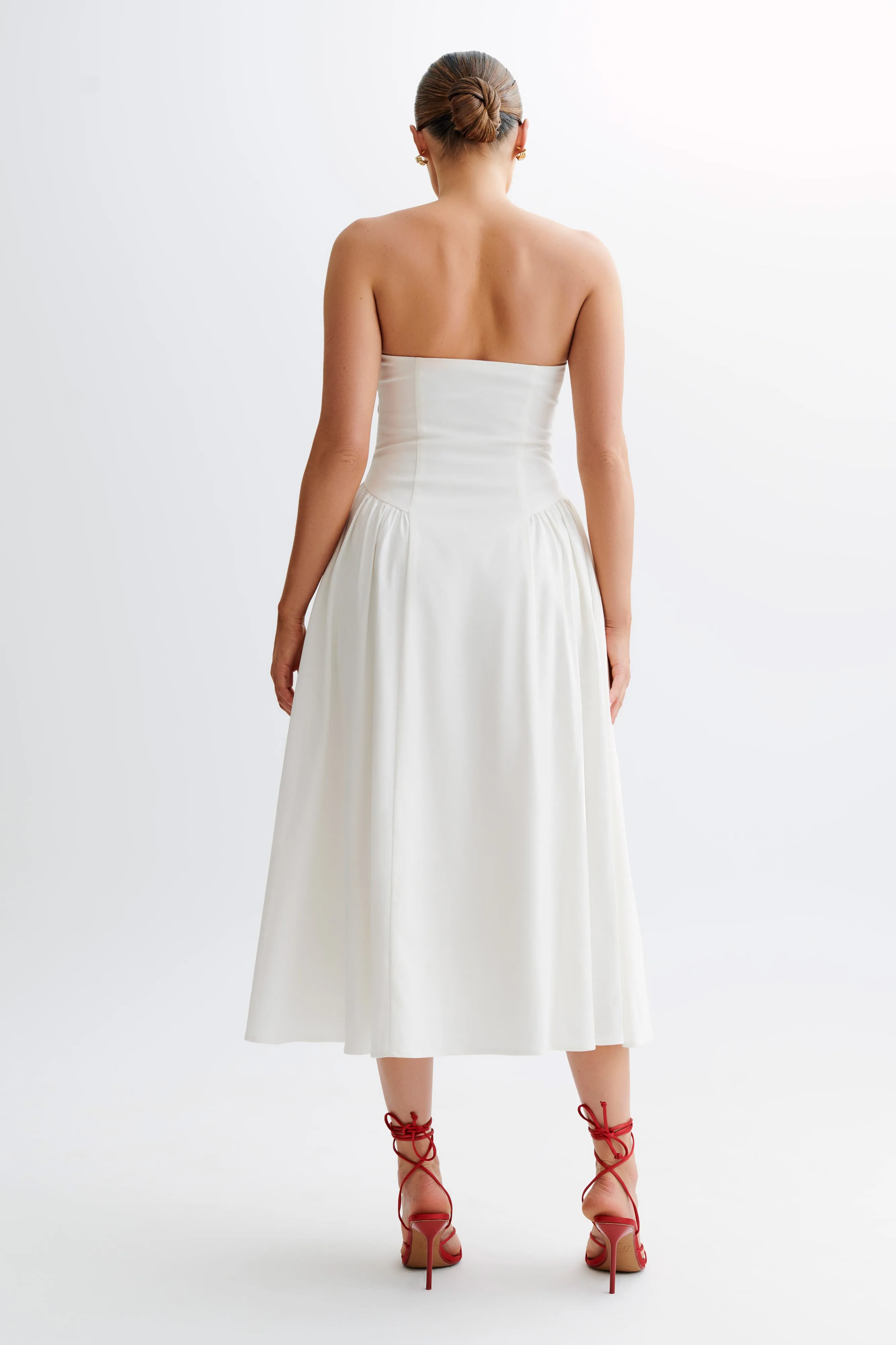 Carmele Cotton Gathered Midi Dress - White sold by Meshki product image thumbnail 2