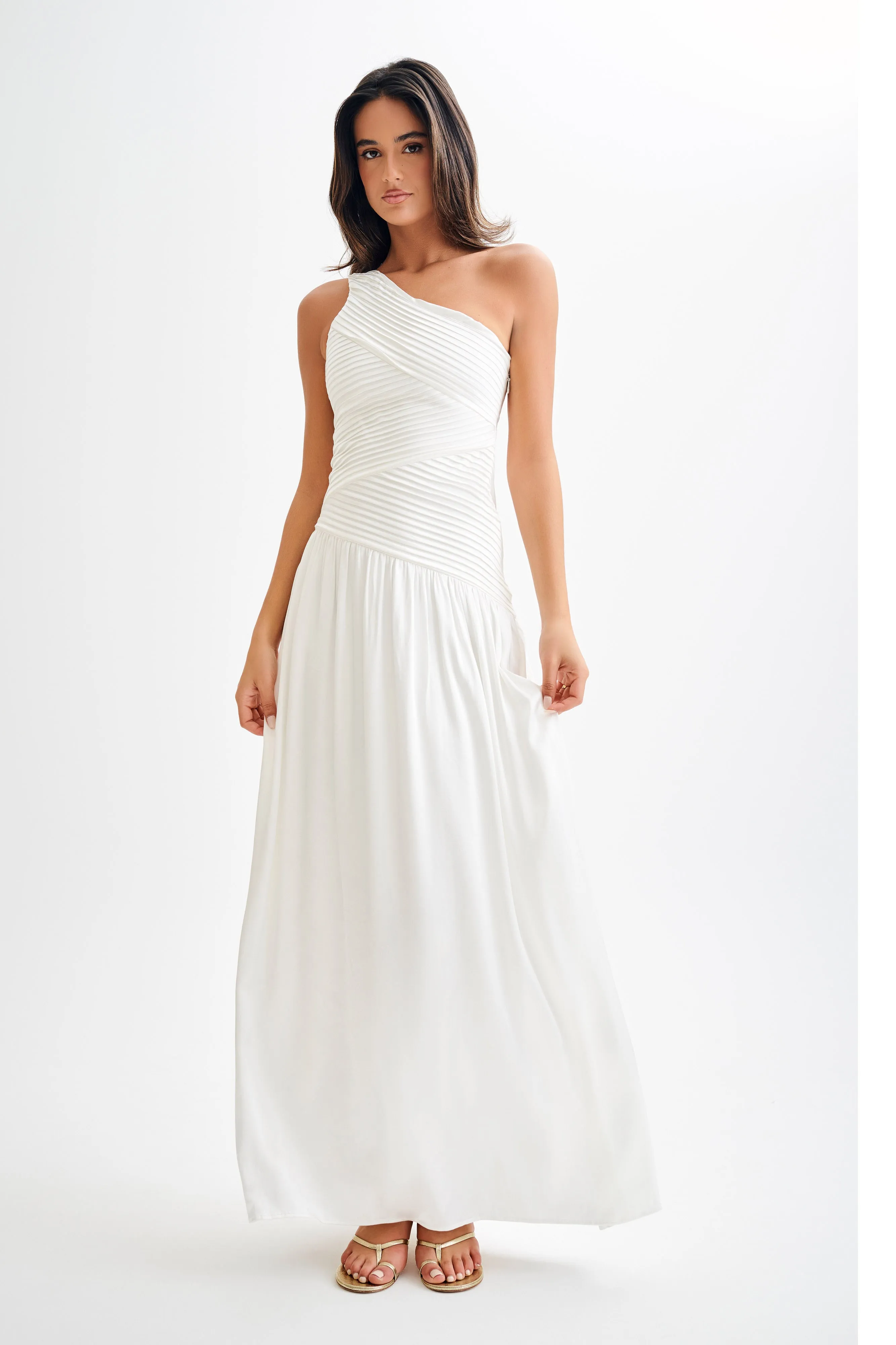 スーツ・フォーマル・ドレス Acka one shoulder point one-piece ivory Acka one shoulder point one-piece ivory - メルカリ