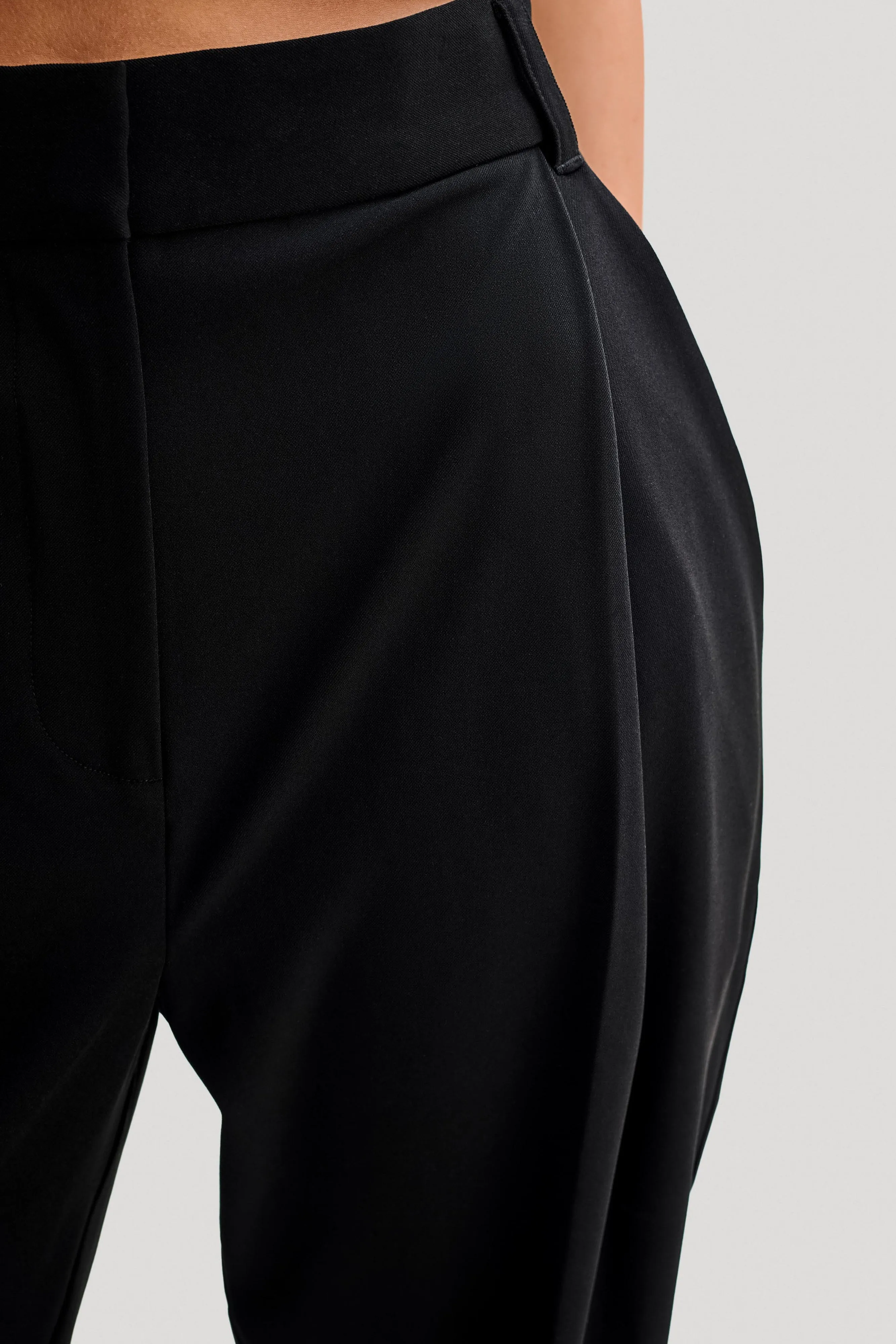 Amelie Suiting Straight Leg Pants - Black sold by Meshki product image thumbnail 4