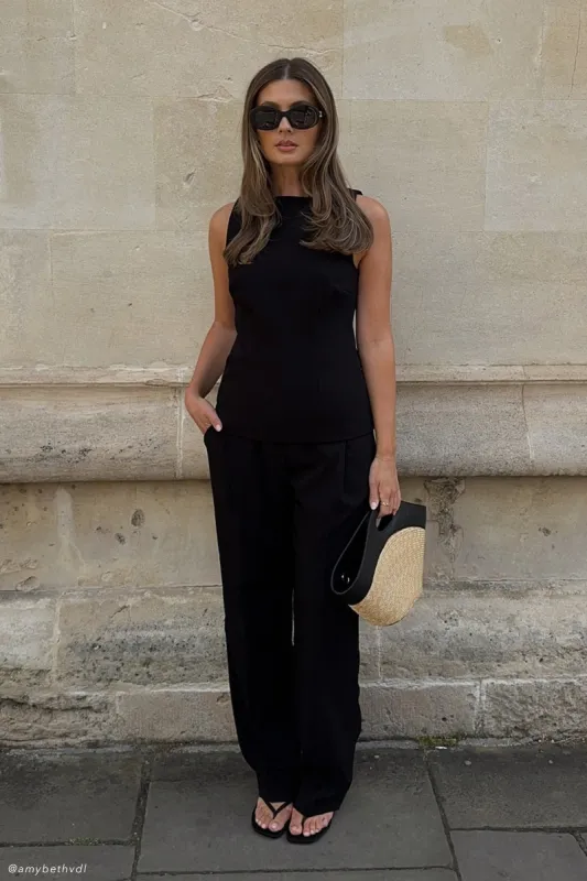 Amelie Suiting Straight Leg Pants - Black sold by Meshki