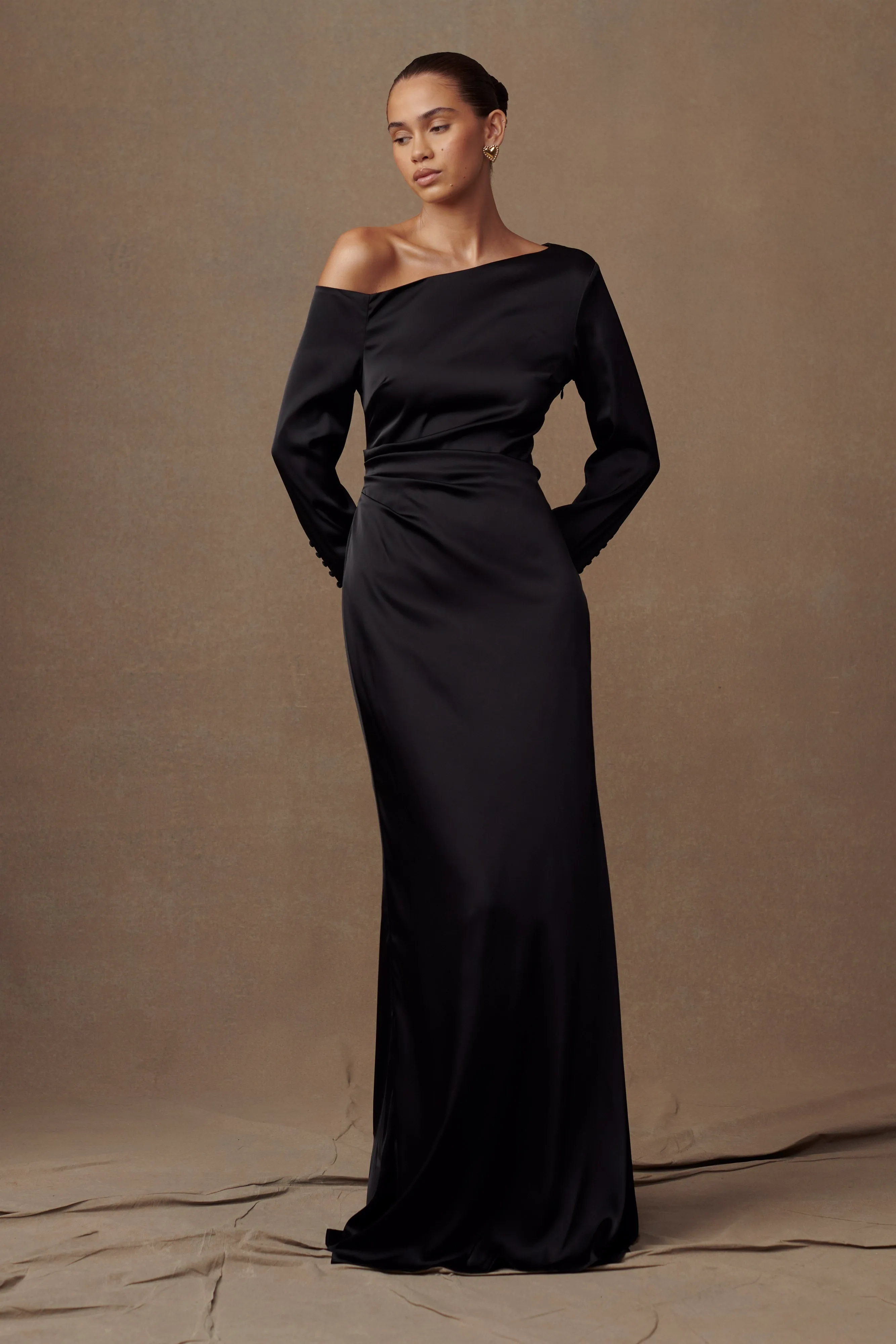 Avery Long Sleeve Maxi Dress - Black sold by Meshki