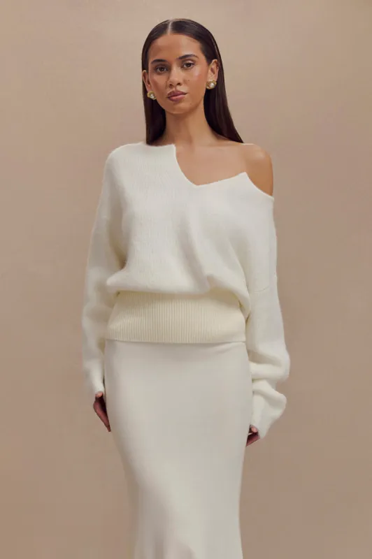 Jenelle Fluffy Oversized Jumper - Ivory sold by Meshki