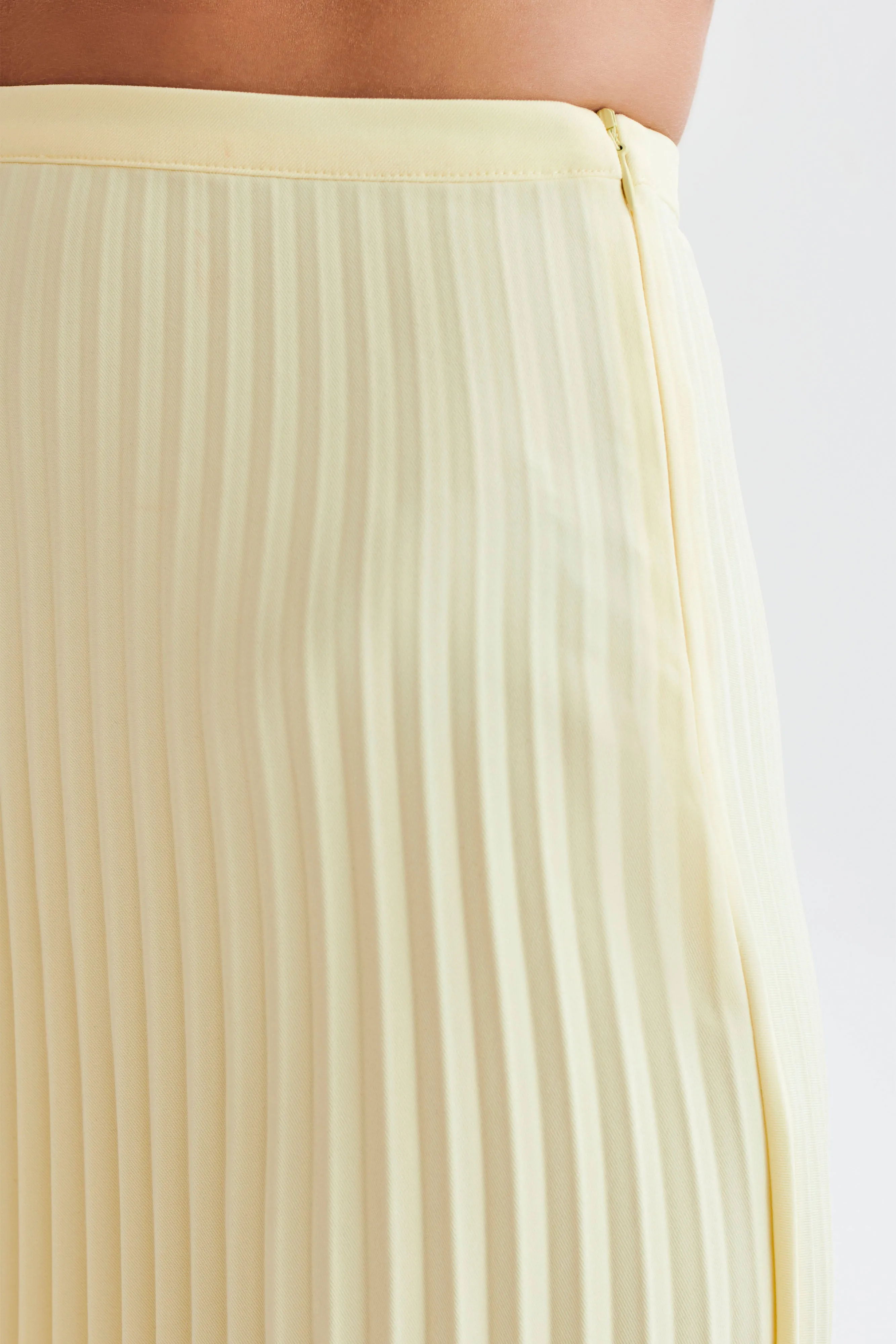 Twyla Pleated Suiting Maxi Skirt - Lemon sold by Meshki product image thumbnail 2