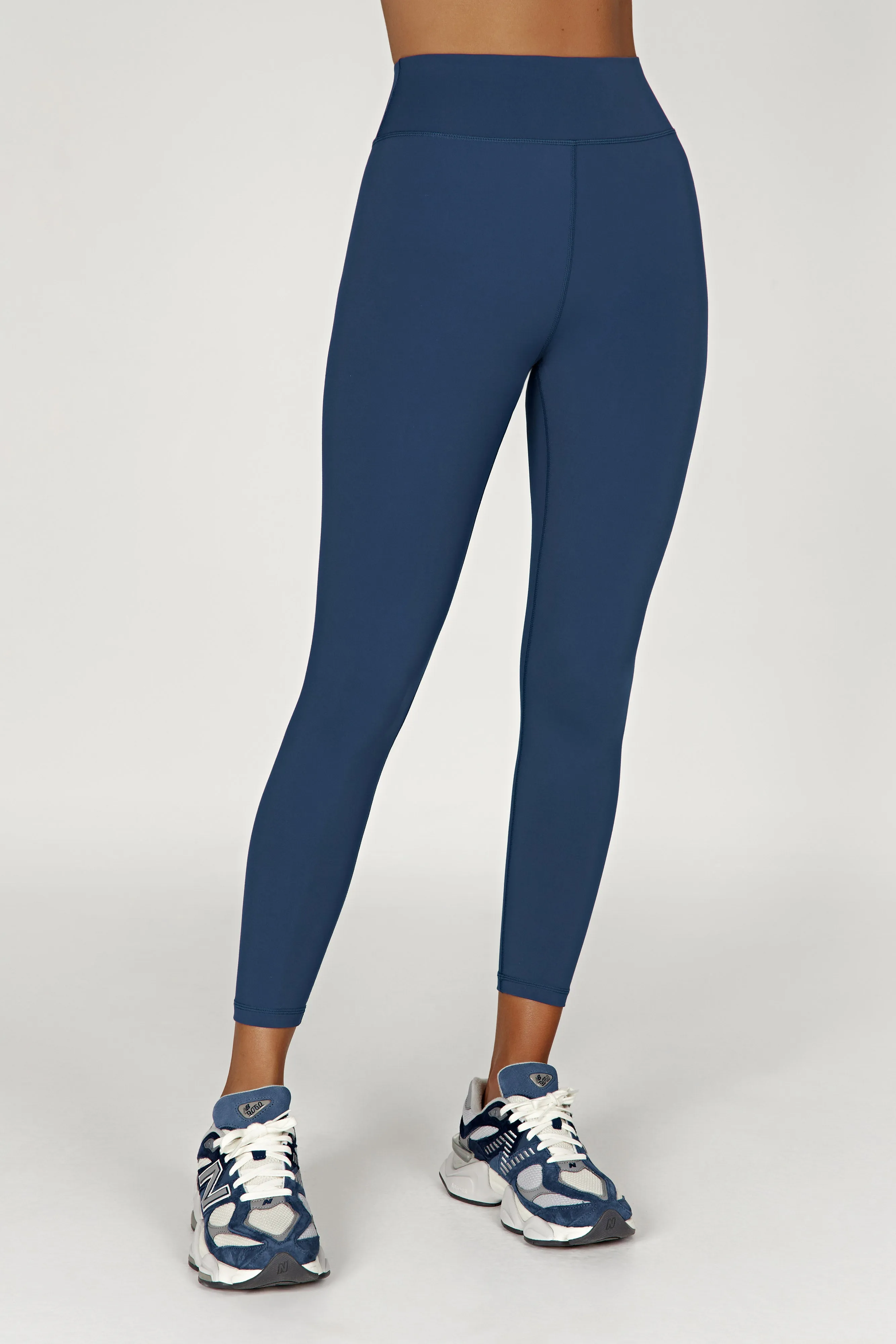 Venus V Back Leggings - Navy sold by Meshki product image thumbnail 2