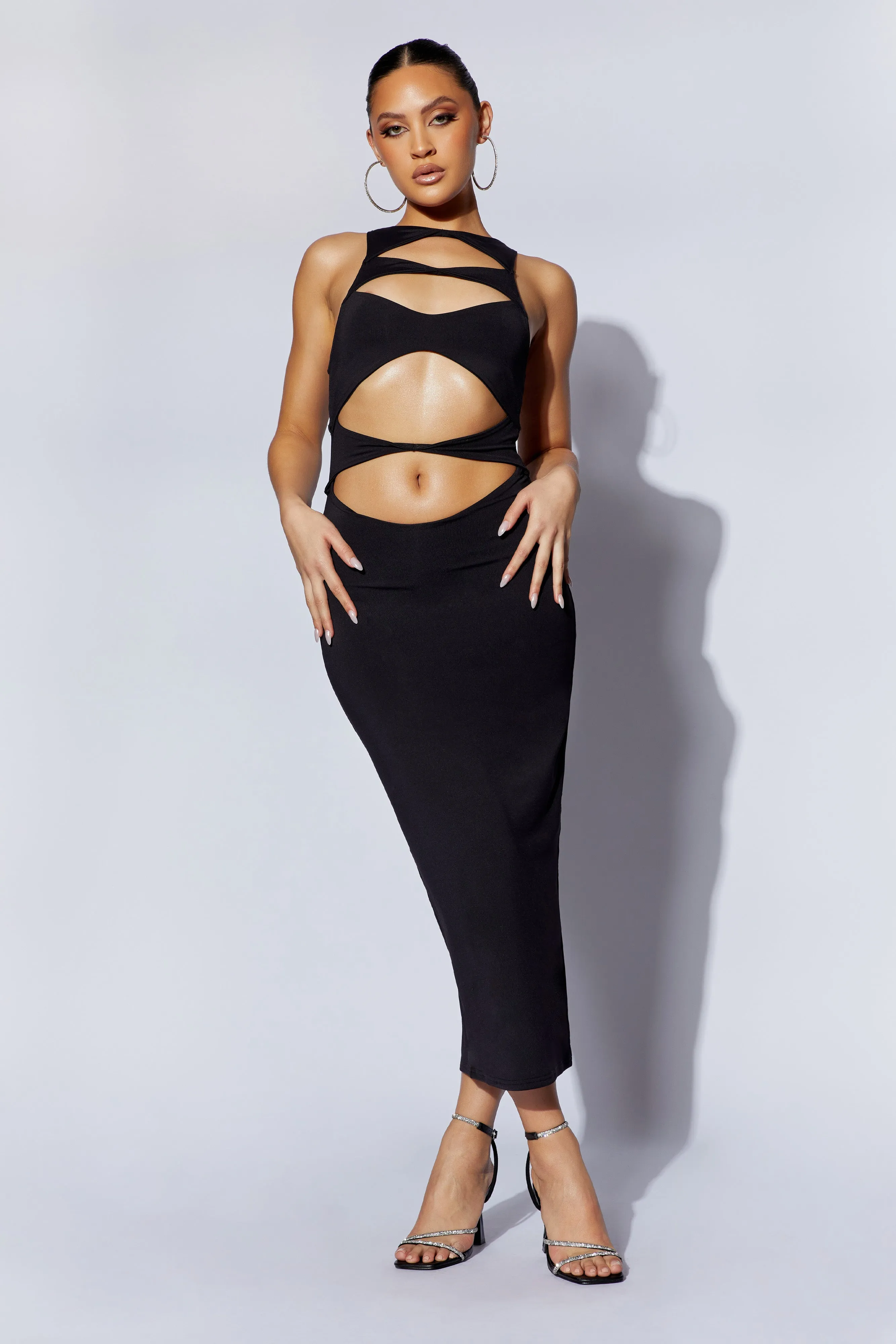 ワンピース Chloe Abito maxi con dettagli cut-out (C24UMR01520 001) chloe-abito-maxi-con-dettagli-