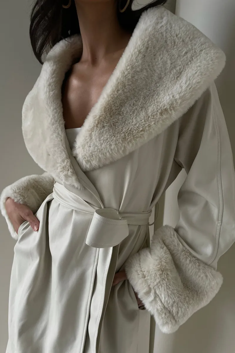 Rebekah Oversized Pu Trench Coat With Fur Trim - Bone | Parallel