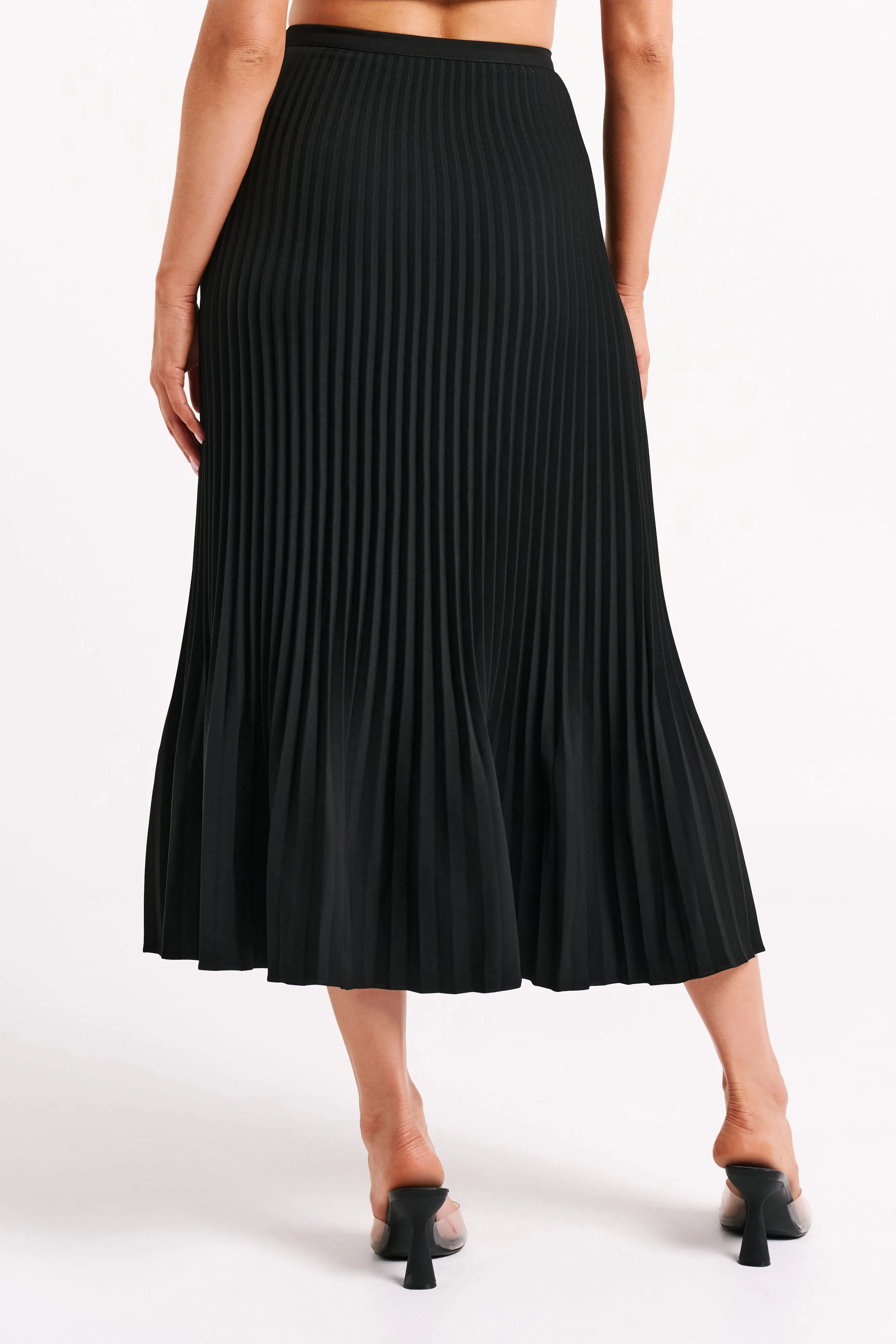 Twyla Pleated Suiting Maxi Skirt - Black sold by Meshki product image thumbnail 3