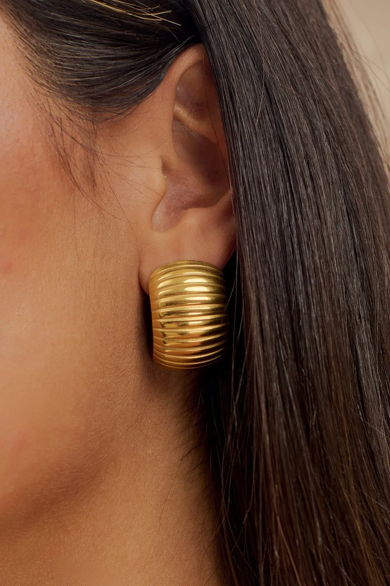 Amelia Textured Hoop - Gold sold by Meshki product image thumbnail 4