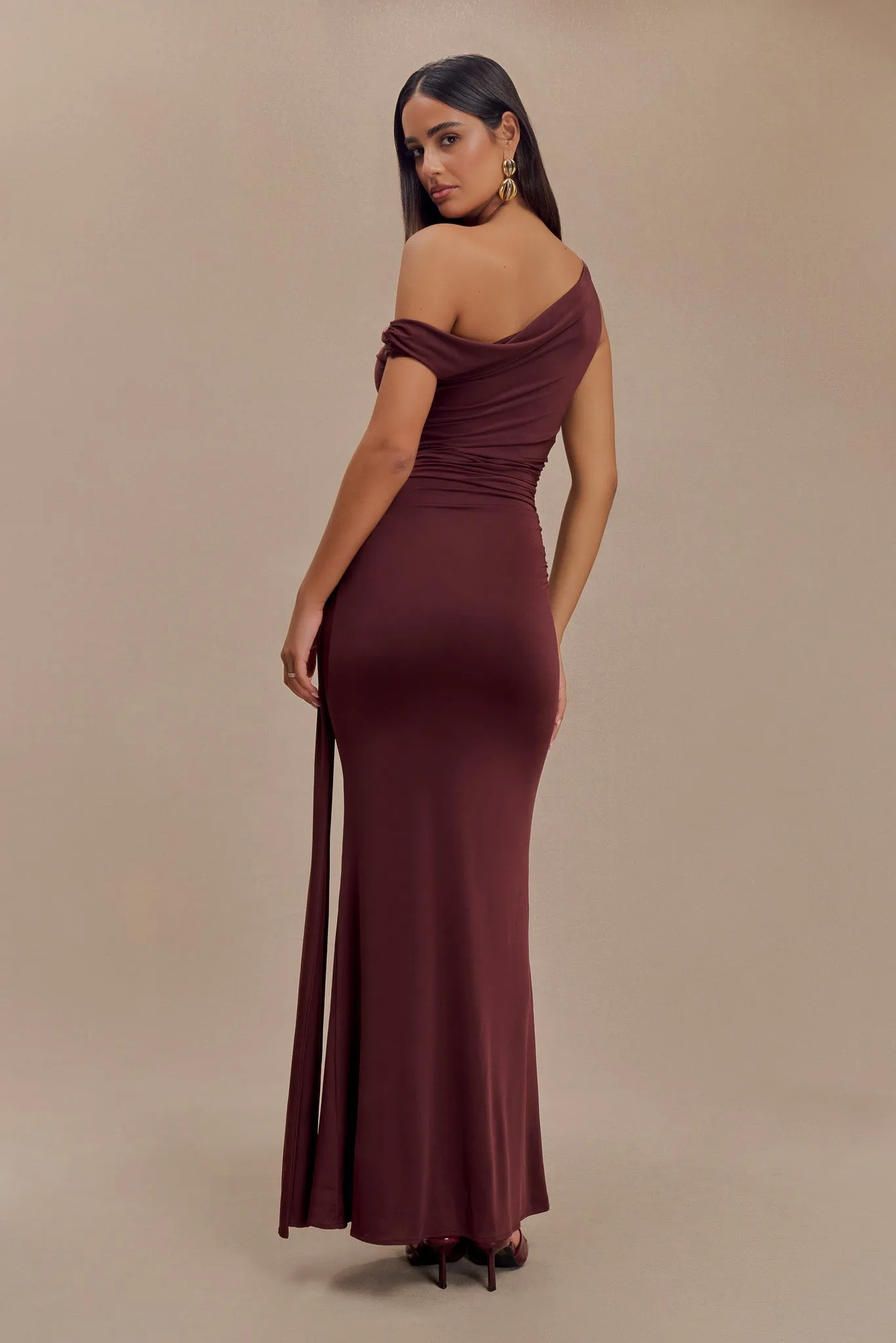 Aisnley Slinky Fishtail Maxi Dress - Mahogany sold by Meshki product image thumbnail 5