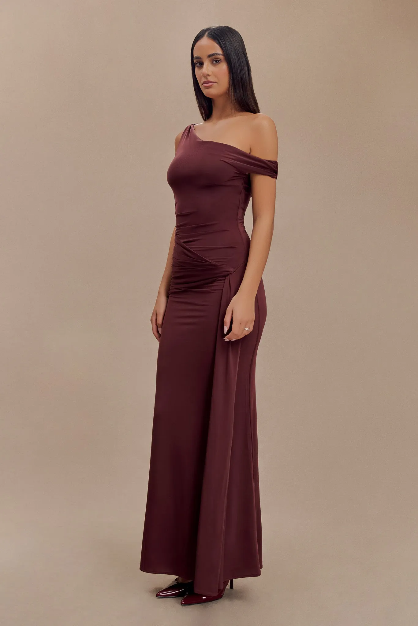 Aisnley Slinky Fishtail Maxi Dress - Mahogany sold by Meshki product image thumbnail 4