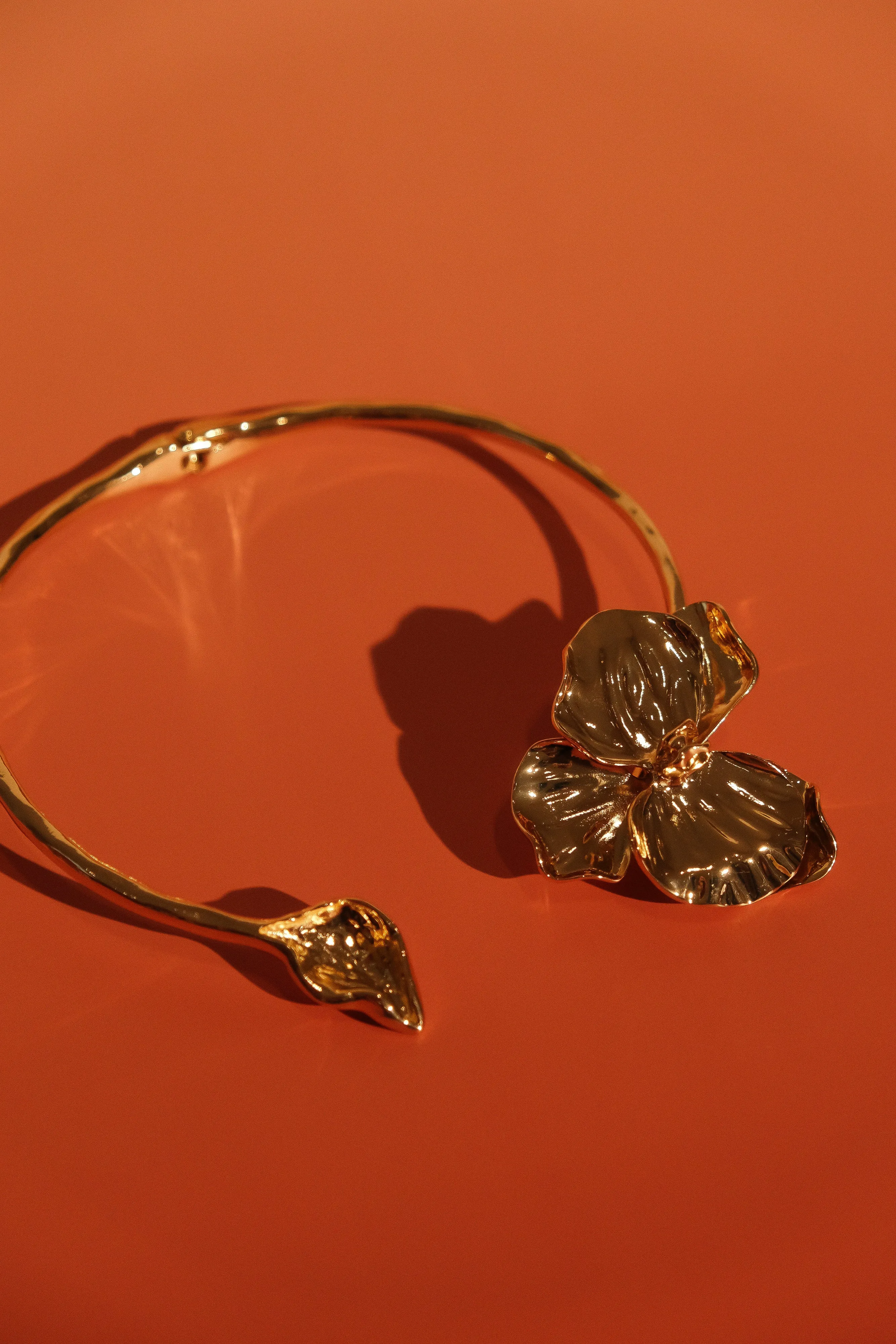 Linnie Orchid Choker - Gold sold by Meshki product image thumbnail 4