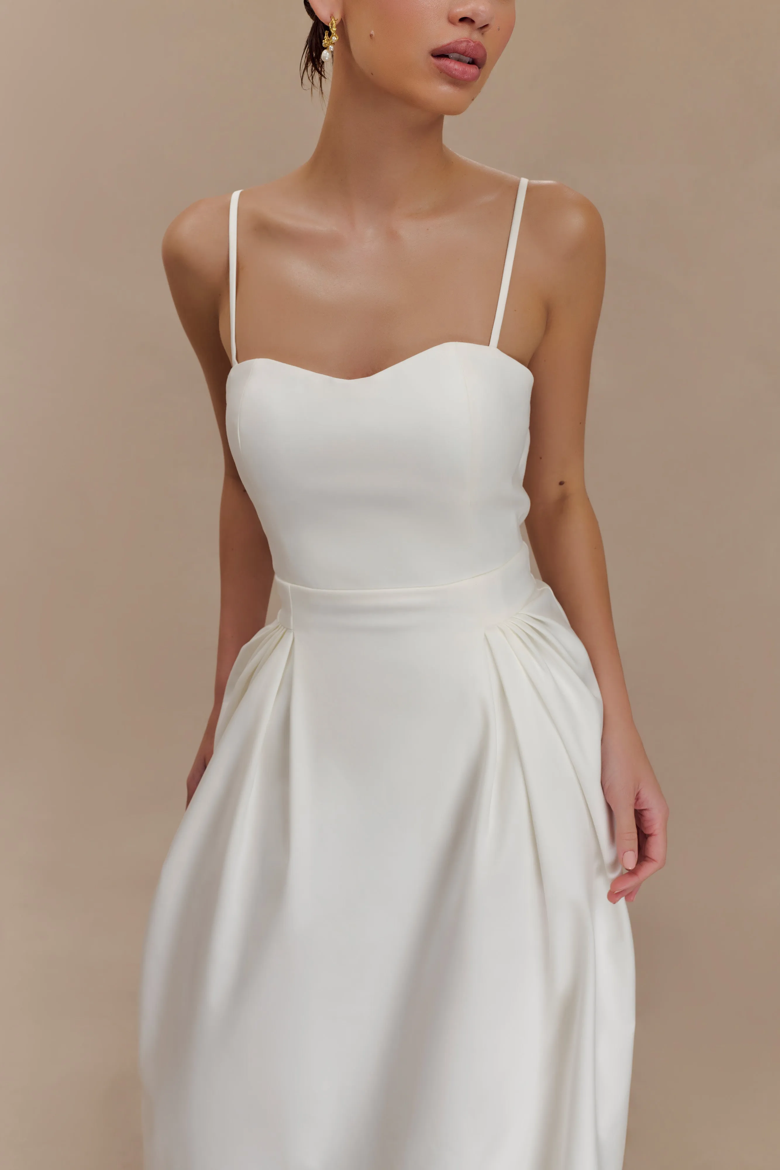 Rebecca Cotton Midi Dress - White sold by Meshki product image thumbnail 4