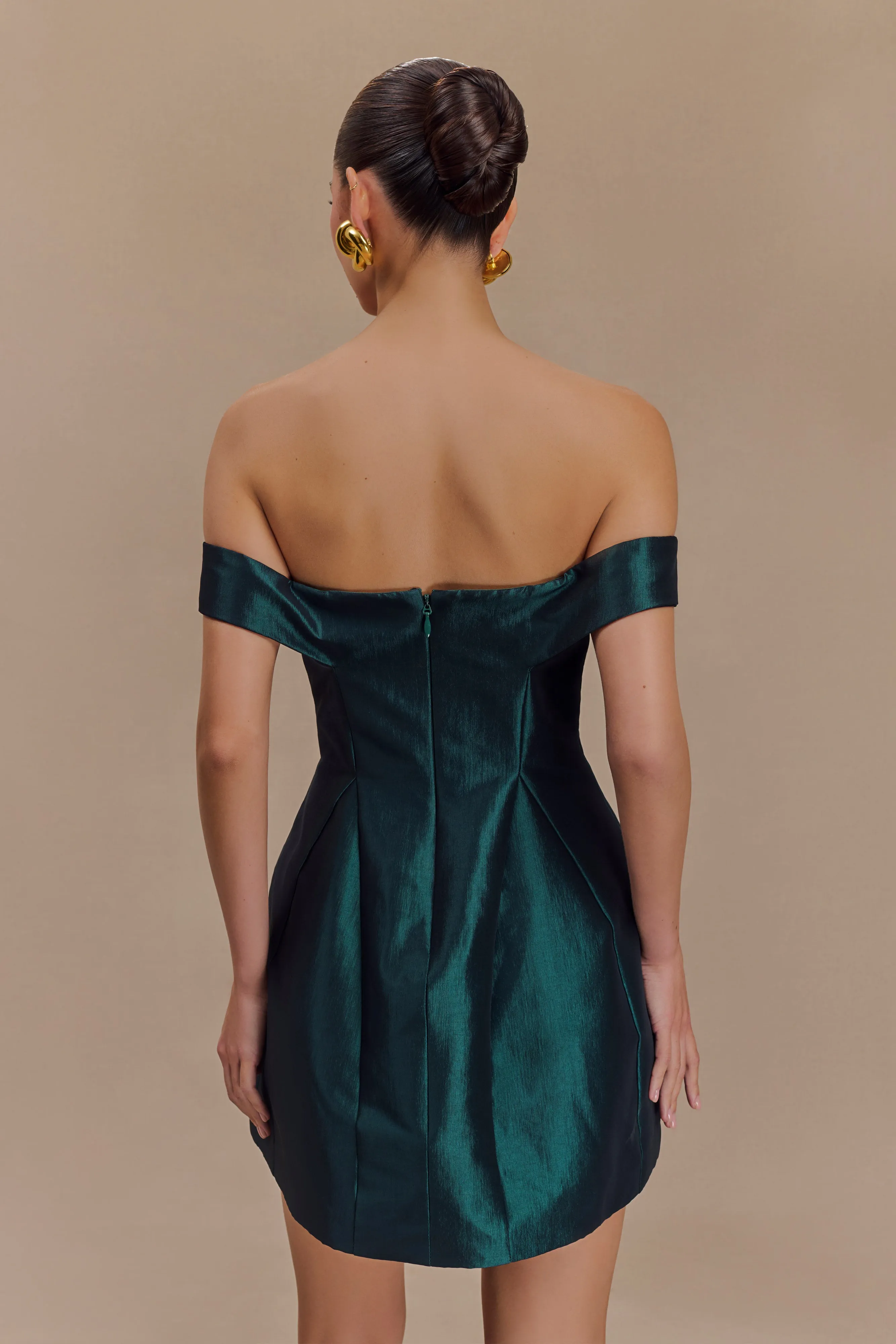 Diana Off Shoulders Mini Dress - Deep Emerald sold by Meshki product image thumbnail 4