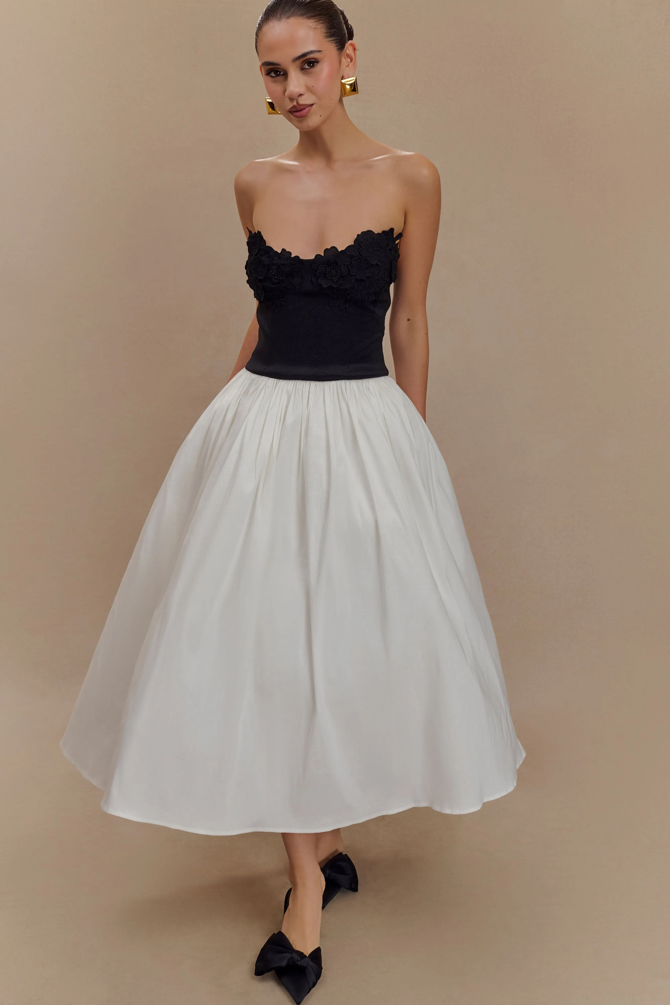 Elyssa Embroidered Contrast Midi Dress - White/Black sold by Meshki product image thumbnail 5