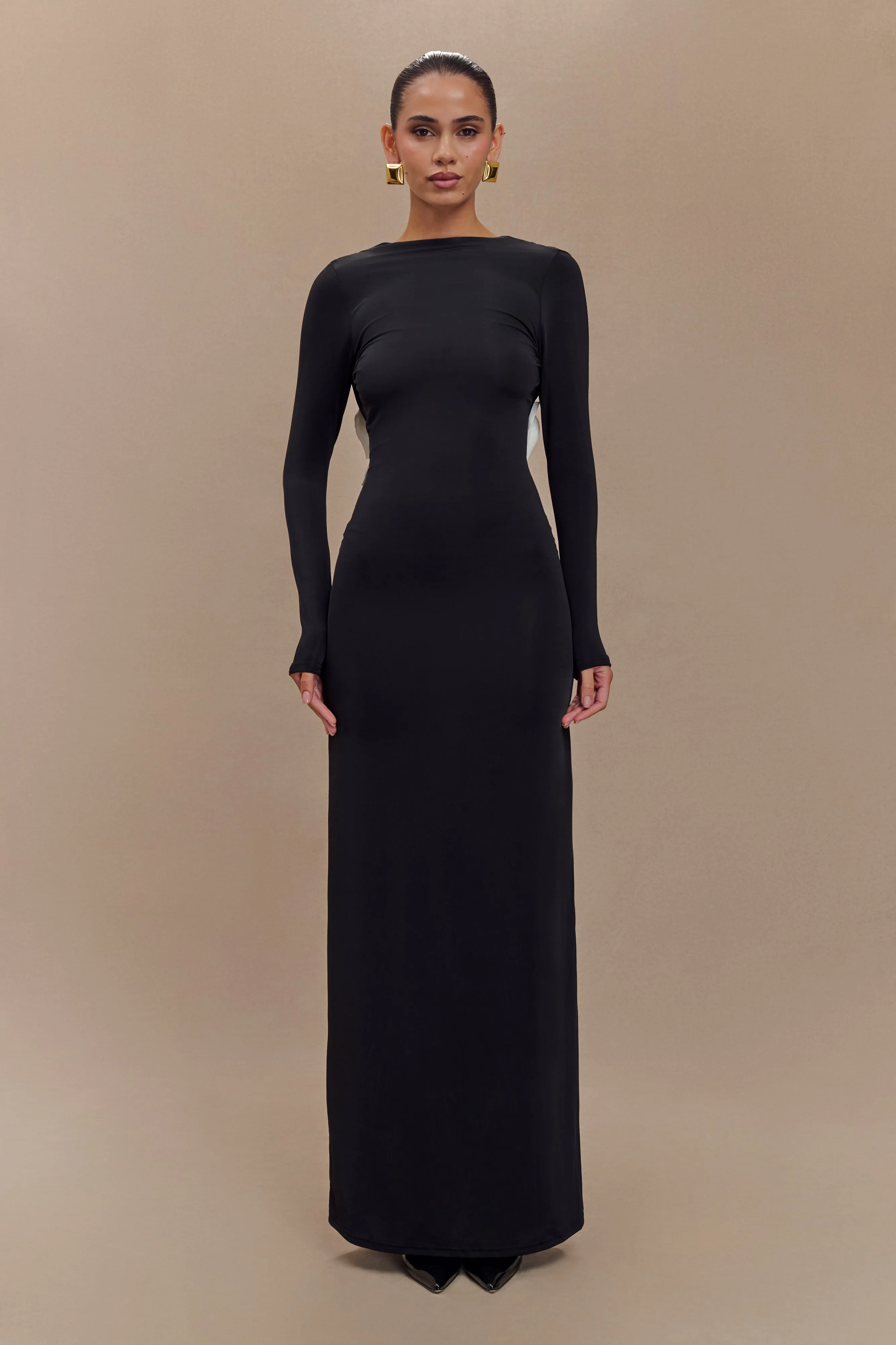 Bennett Slinky Long Sleeve Maxi Dress - Black/White sold by Meshki product image thumbnail 5