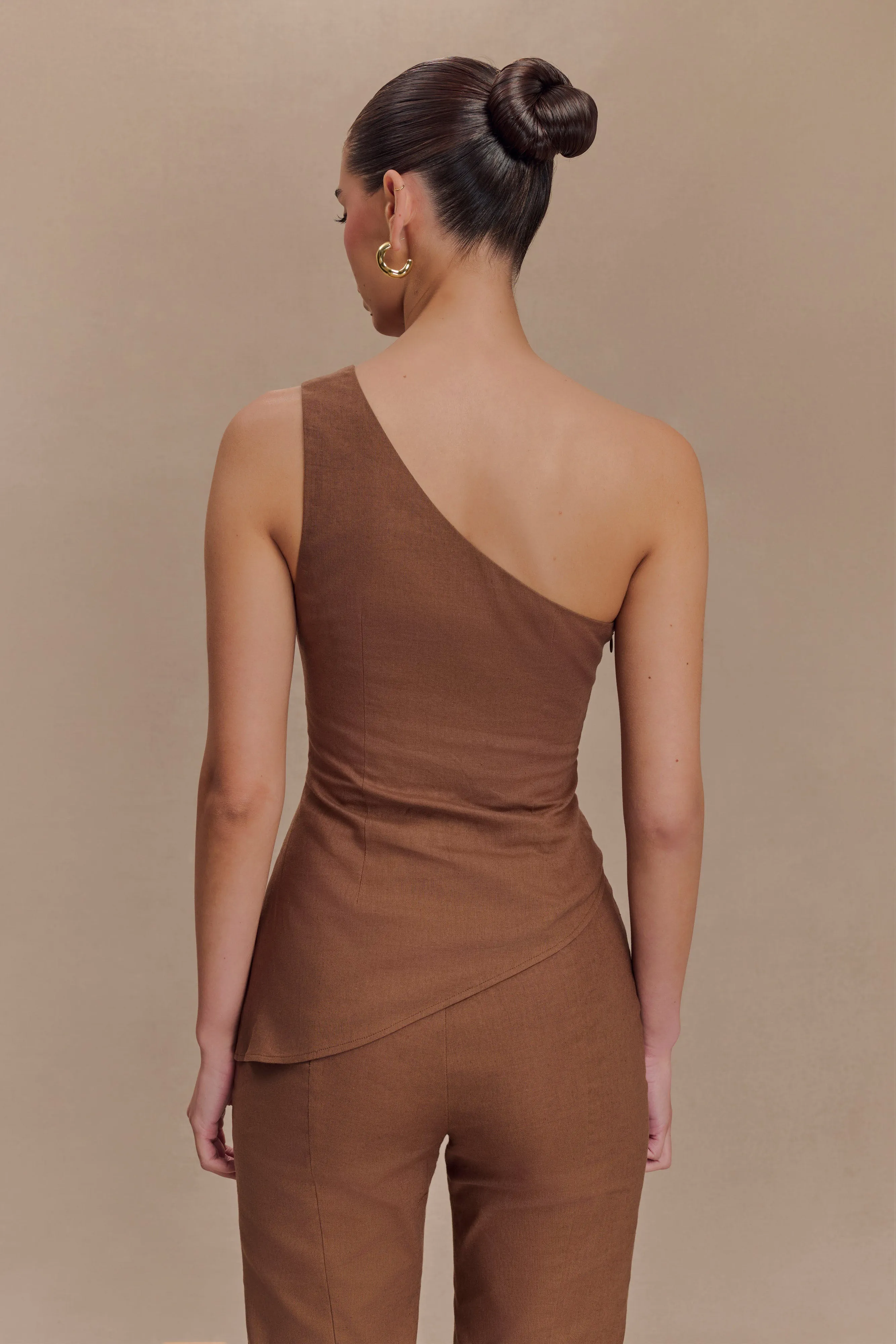 Dora Linen One Shoulder Top - Cacao Brown sold by Meshki product image thumbnail 2