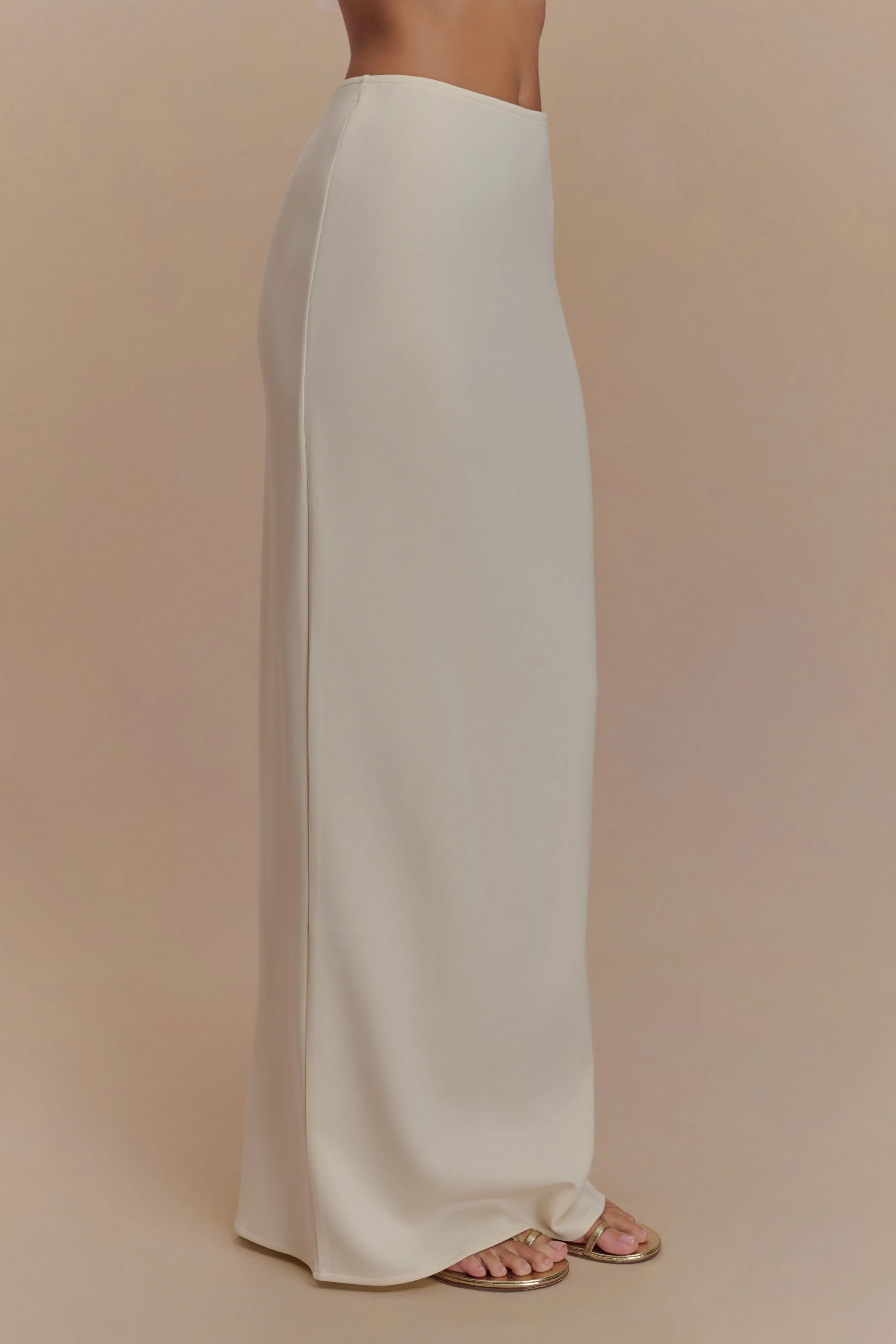 Eris Scuba Jersey Maxi Skirt - Ivory sold by Meshki product image thumbnail 5