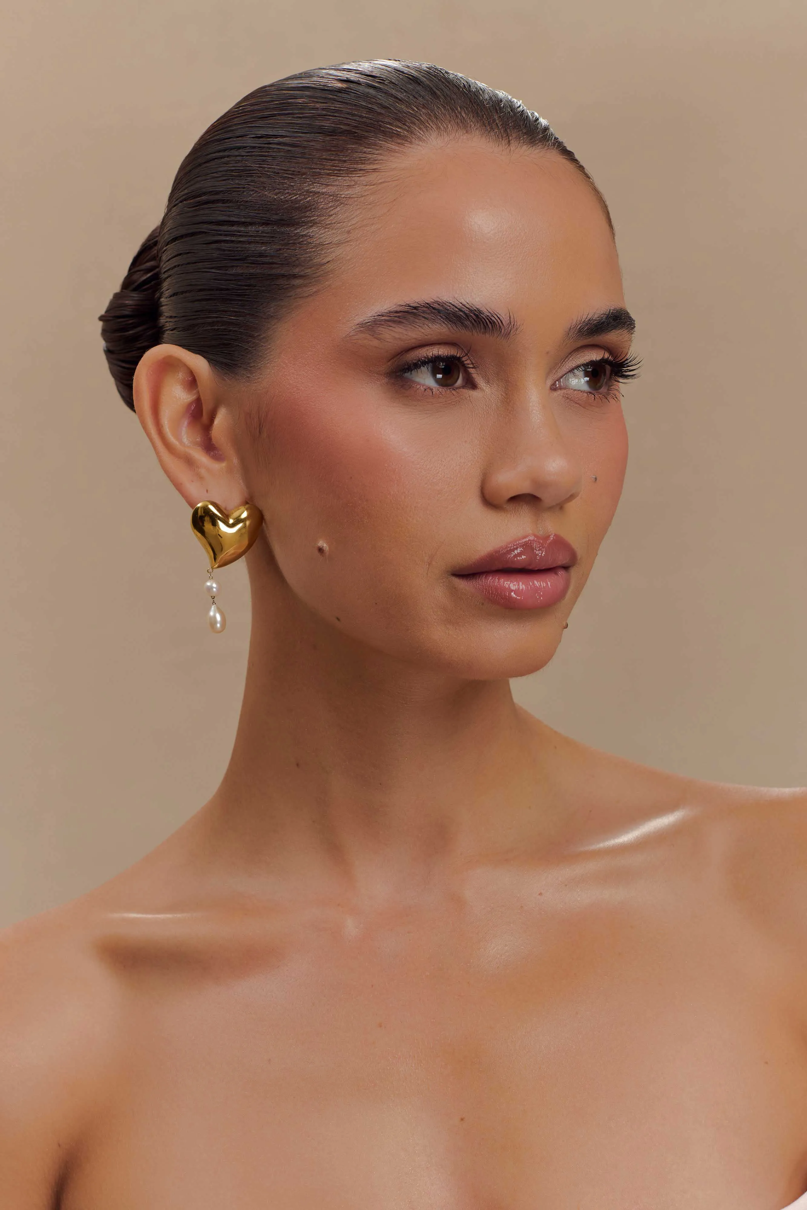Kiara Heart Pearl Drop Earrings - Gold sold by Meshki product image thumbnail 2