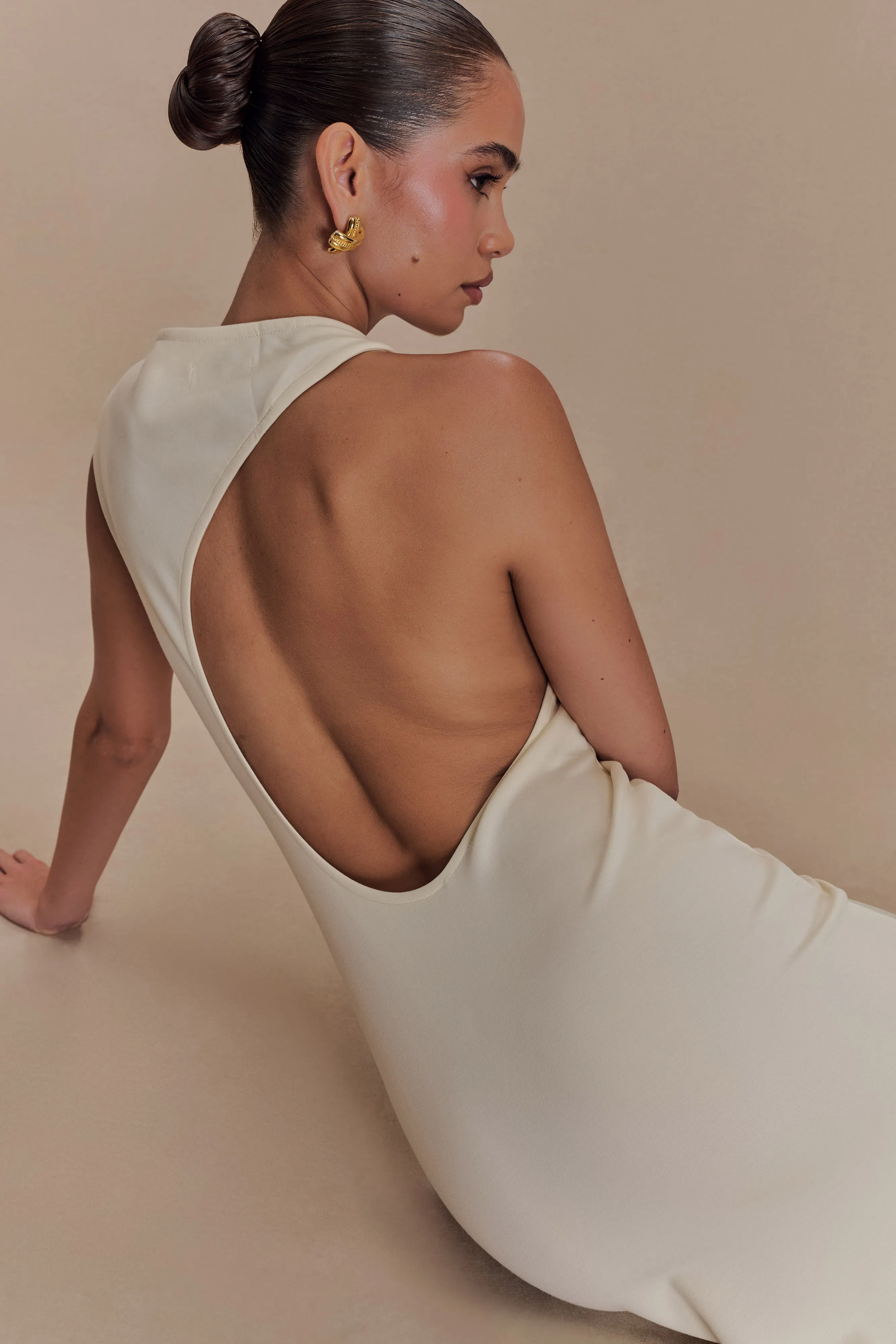 Katerina Scuba Jersey Cut Out Maxi Dress - Ivory sold by Meshki product image thumbnail 5