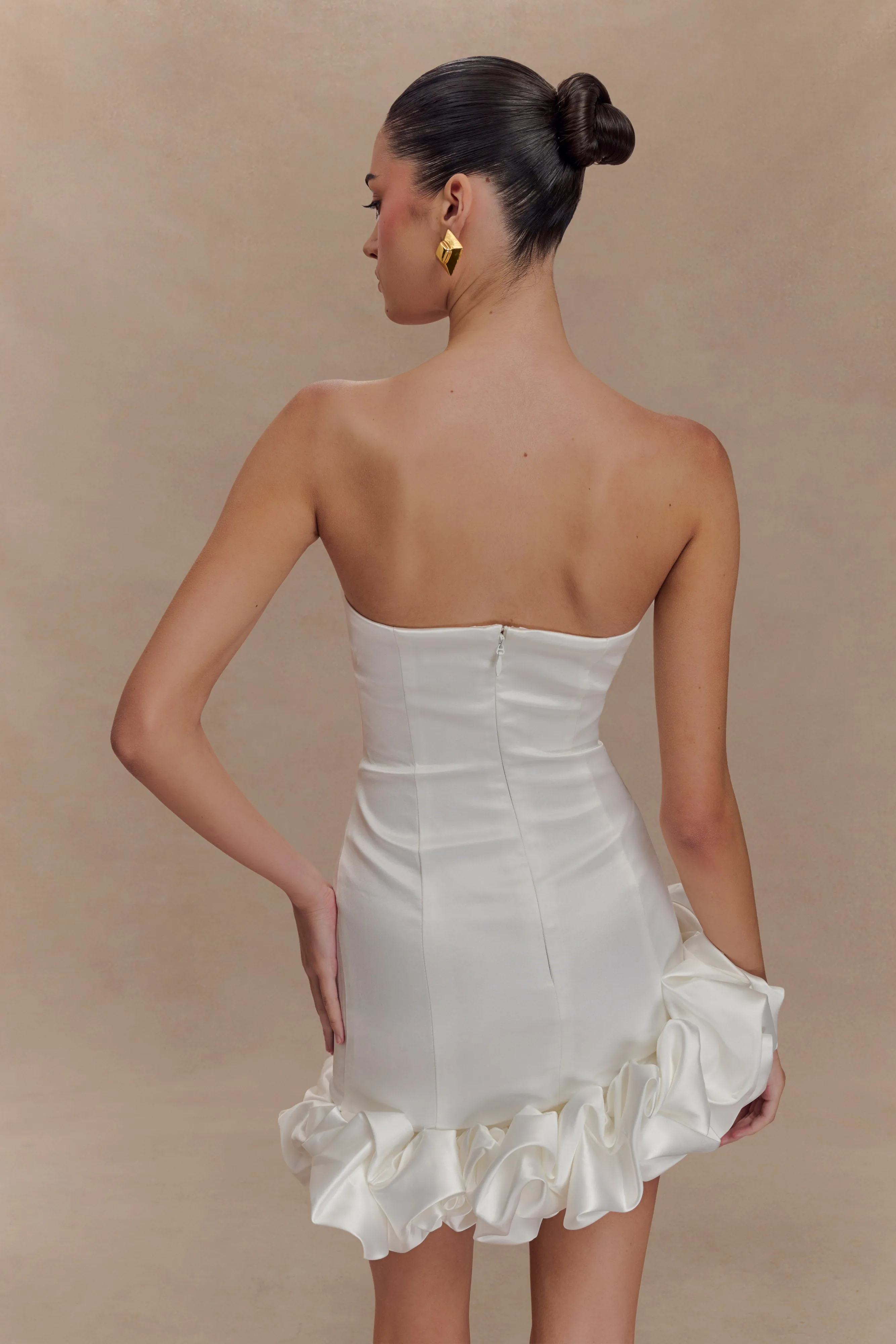 Alba Bubble Mini Dress - White sold by Meshki product image thumbnail 4