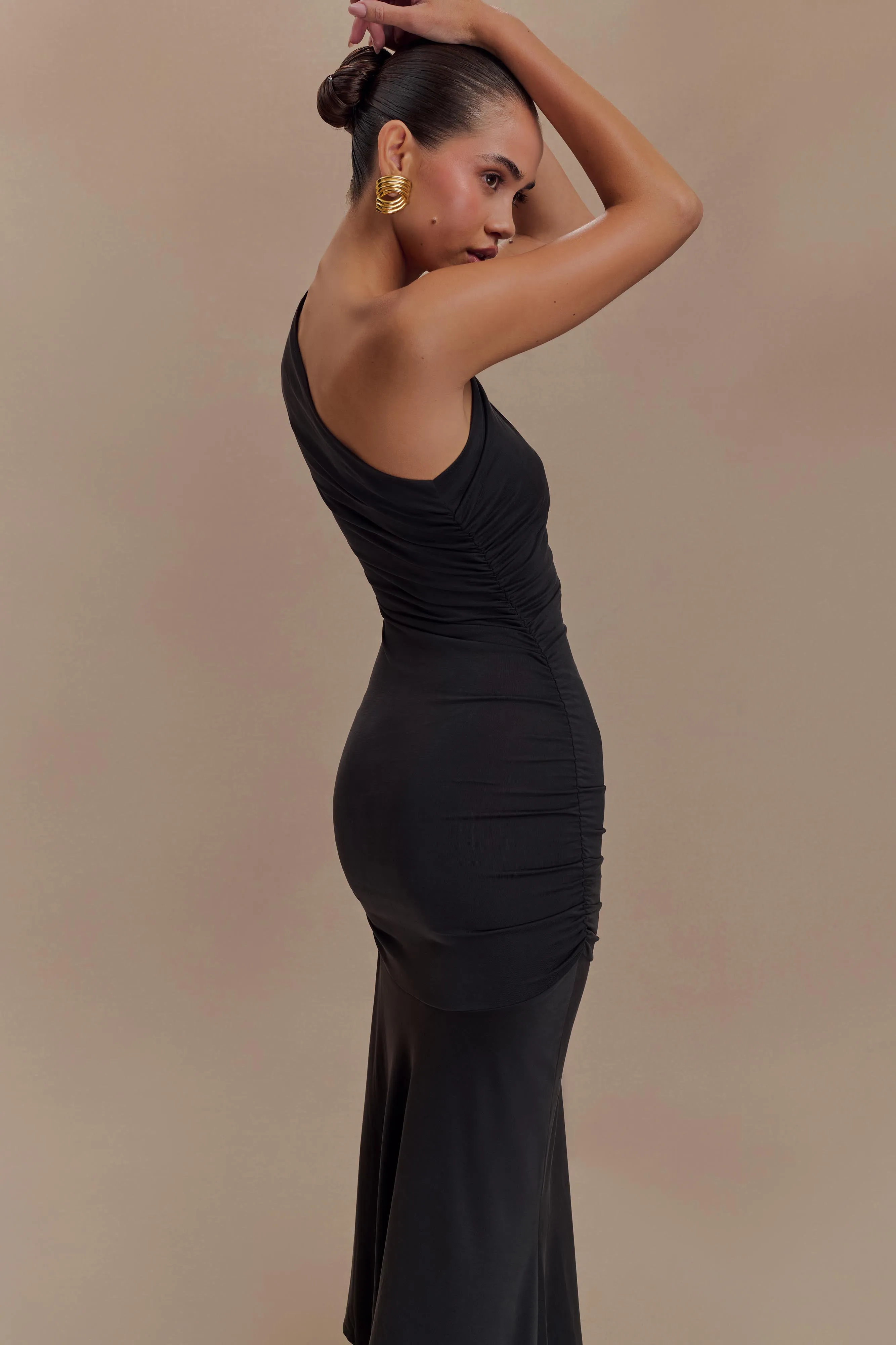 Chloe Peached Jersey One Shoulder Midi Dress - Black sold by Meshki product image thumbnail 3