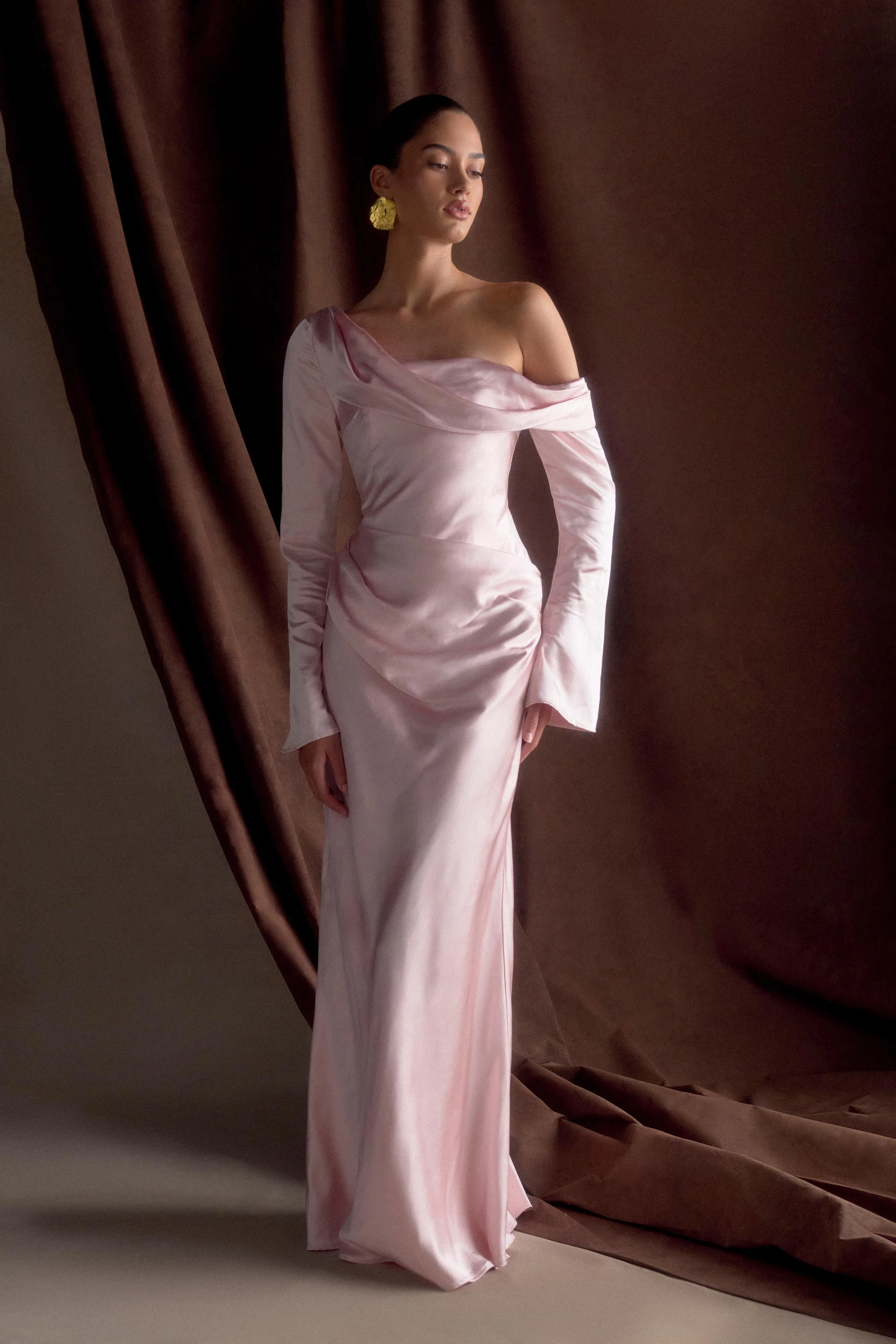 Iris Long Sleeve Satin Maxi Dress - Soft Pink sold by Meshki product image thumbnail 5