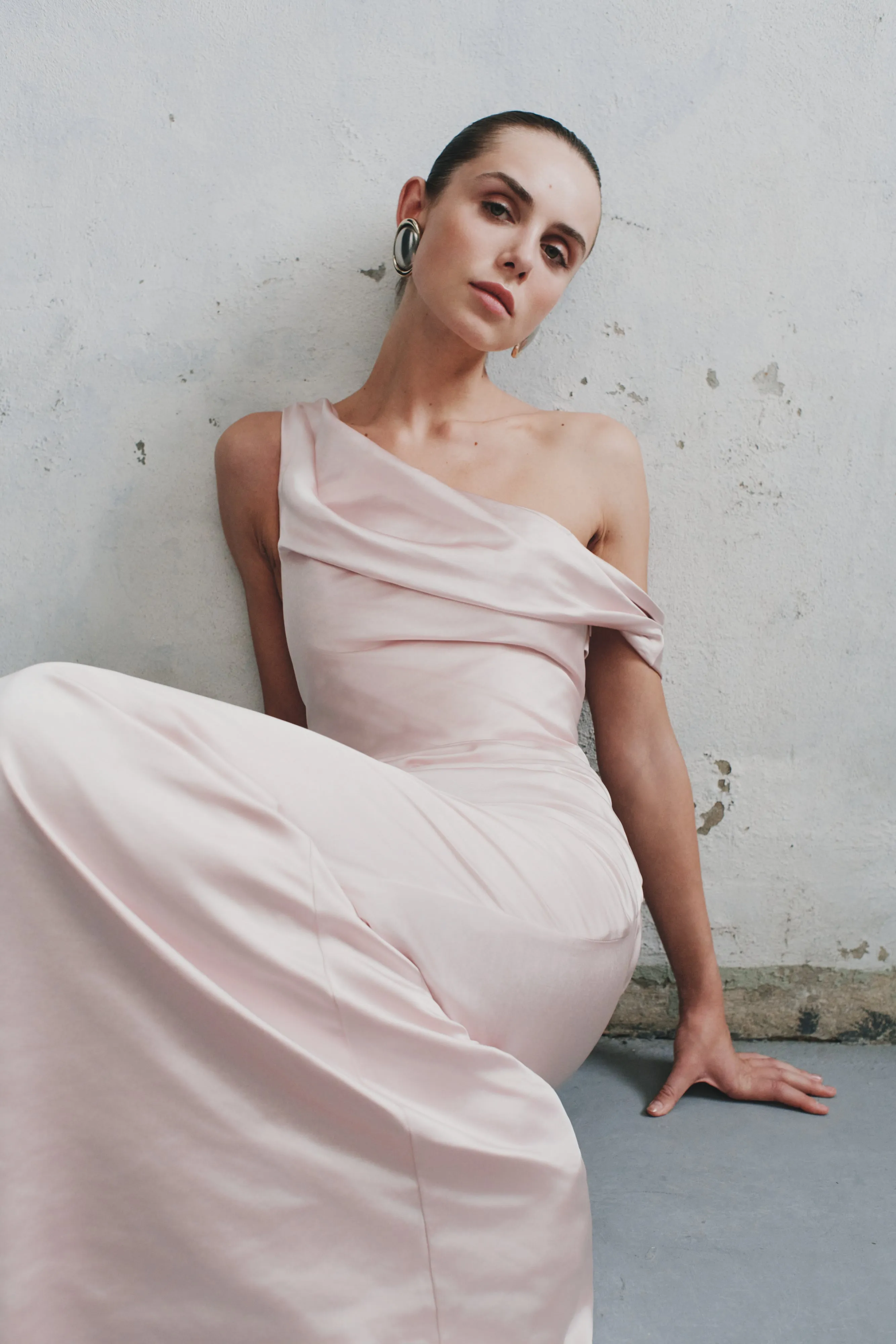 Dalia Off Shoulder Satin Maxi Dress - Soft Pink sold by Meshki product image thumbnail 3