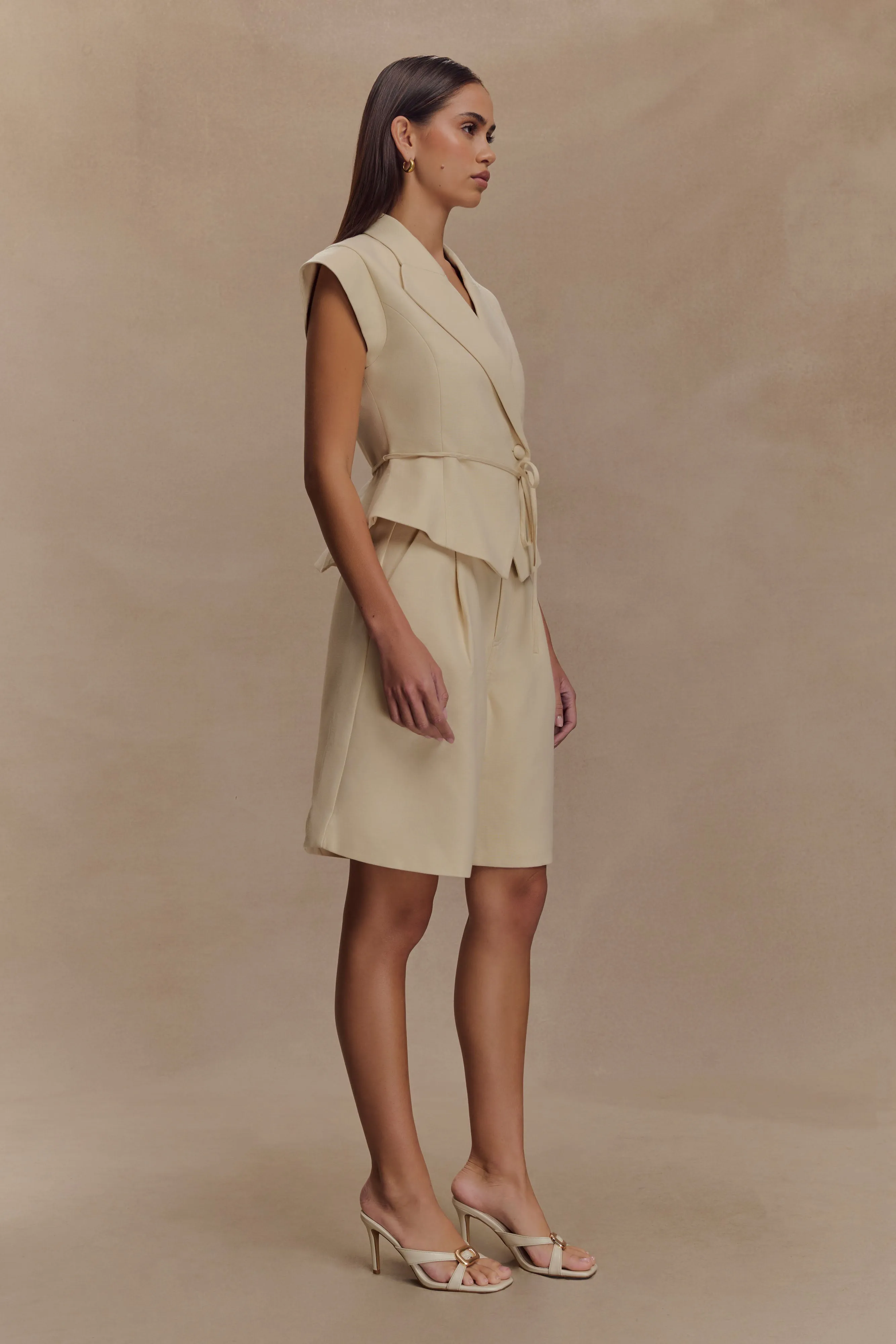 Andina Linen Shorts - Natural Beige sold by Meshki product image thumbnail 4