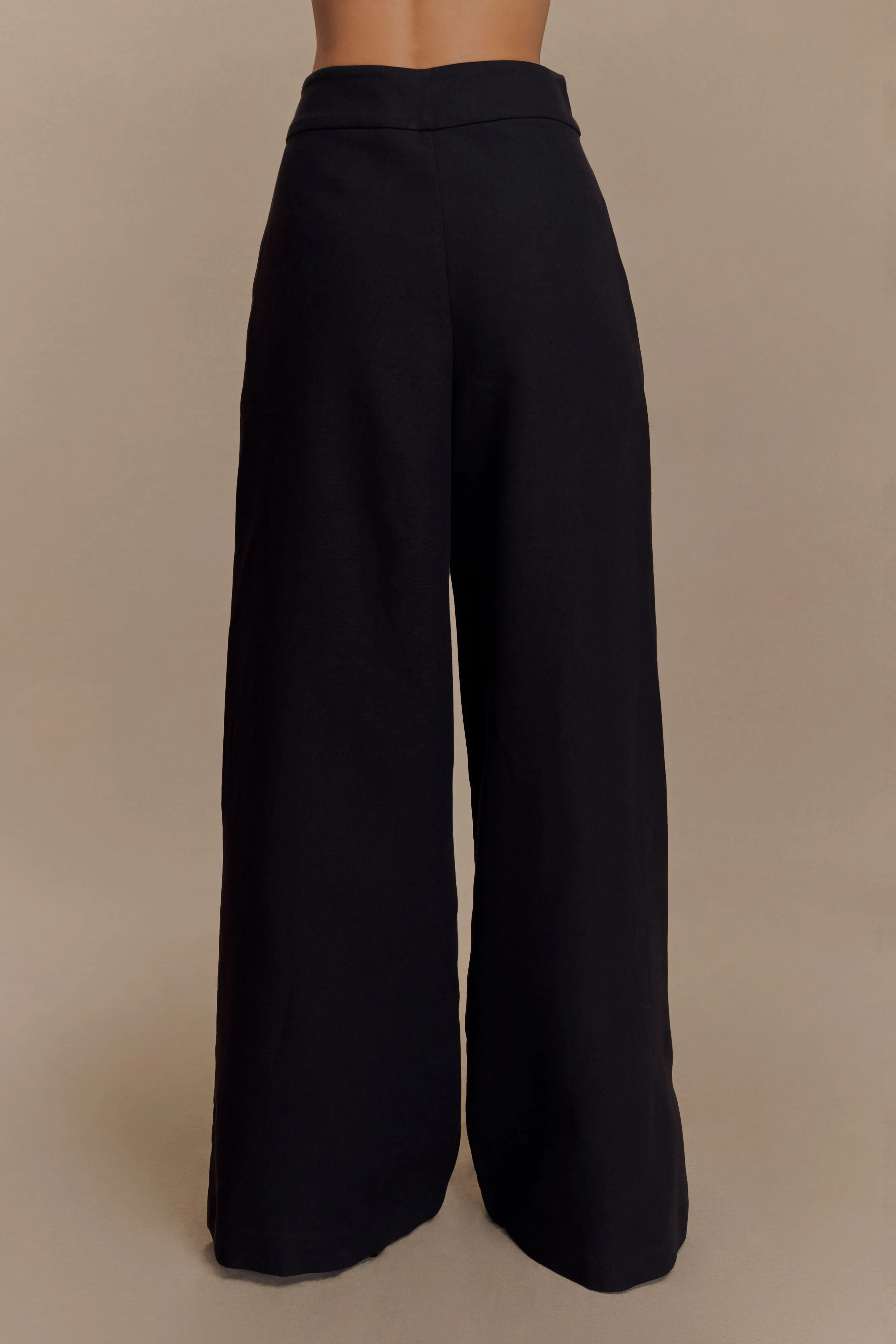 Raya Mid Rise Wide Leg Linen Pant - Black sold by Meshki product image thumbnail 4
