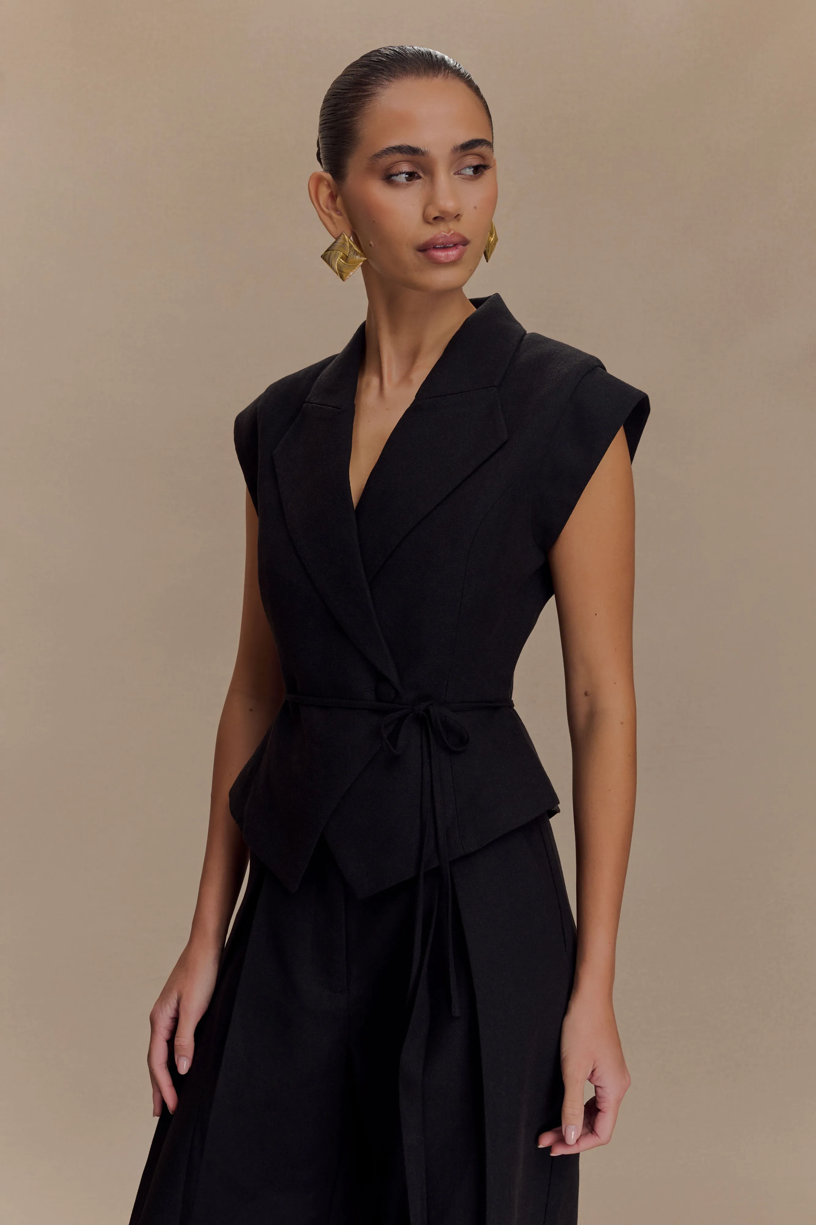 Andina Shortsleeve Linen Top - Black sold by Meshki product image thumbnail 5