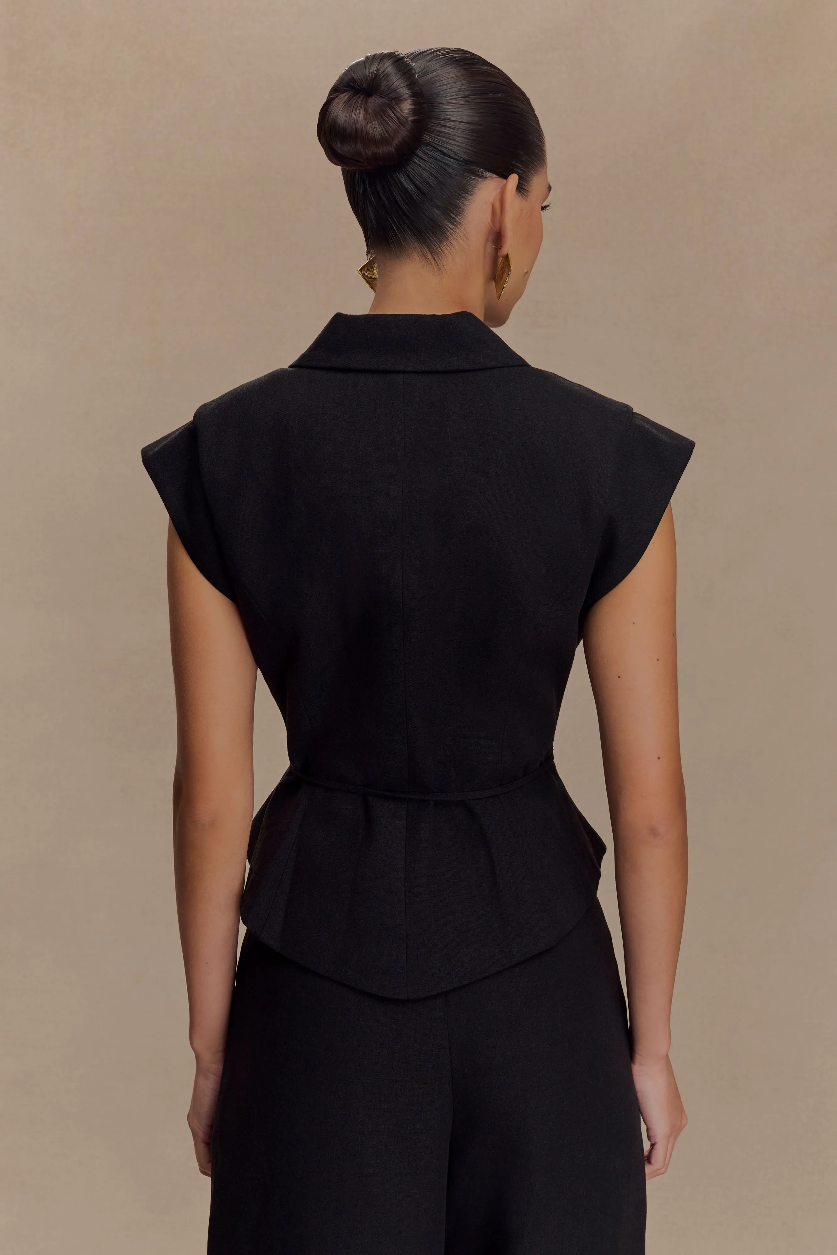 Andina Shortsleeve Linen Top - Black sold by Meshki product image thumbnail 4