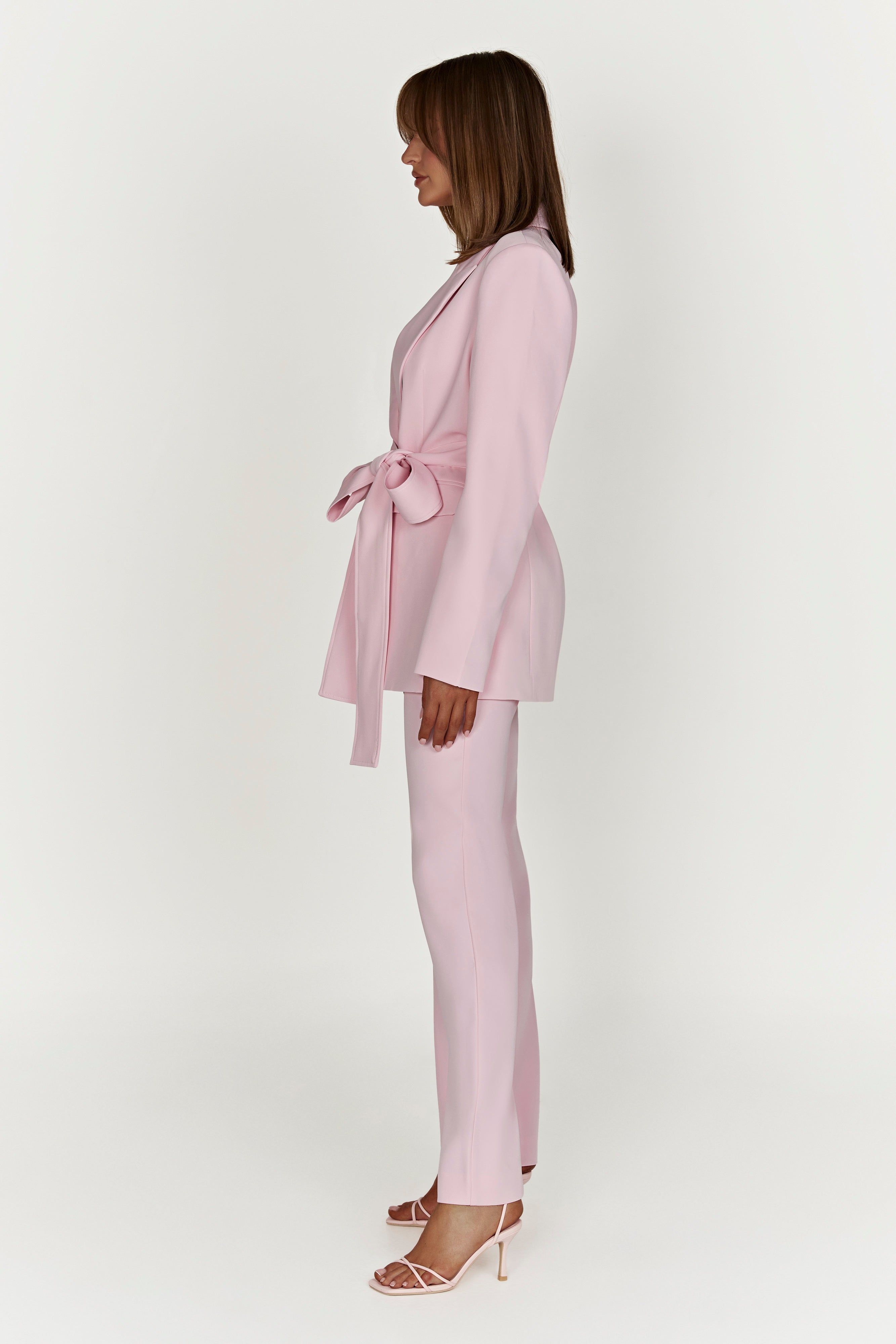 Arna Oversized Belted Blazer - Blush Pink sold by Meshki product image thumbnail 6