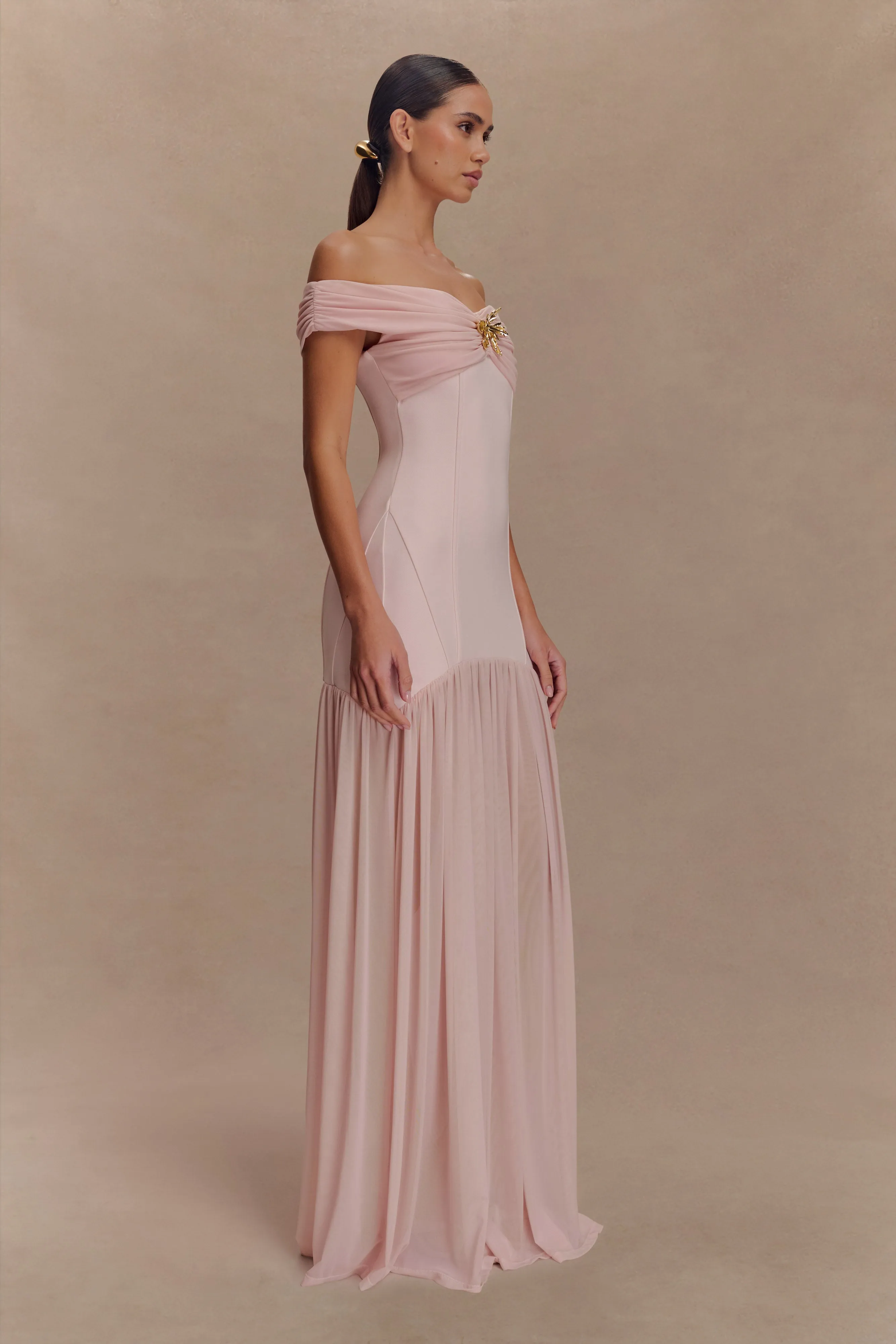 Kellie Off Shoulder Crepe Maxi Dress - Blush Pink sold by Meshki product image thumbnail 4