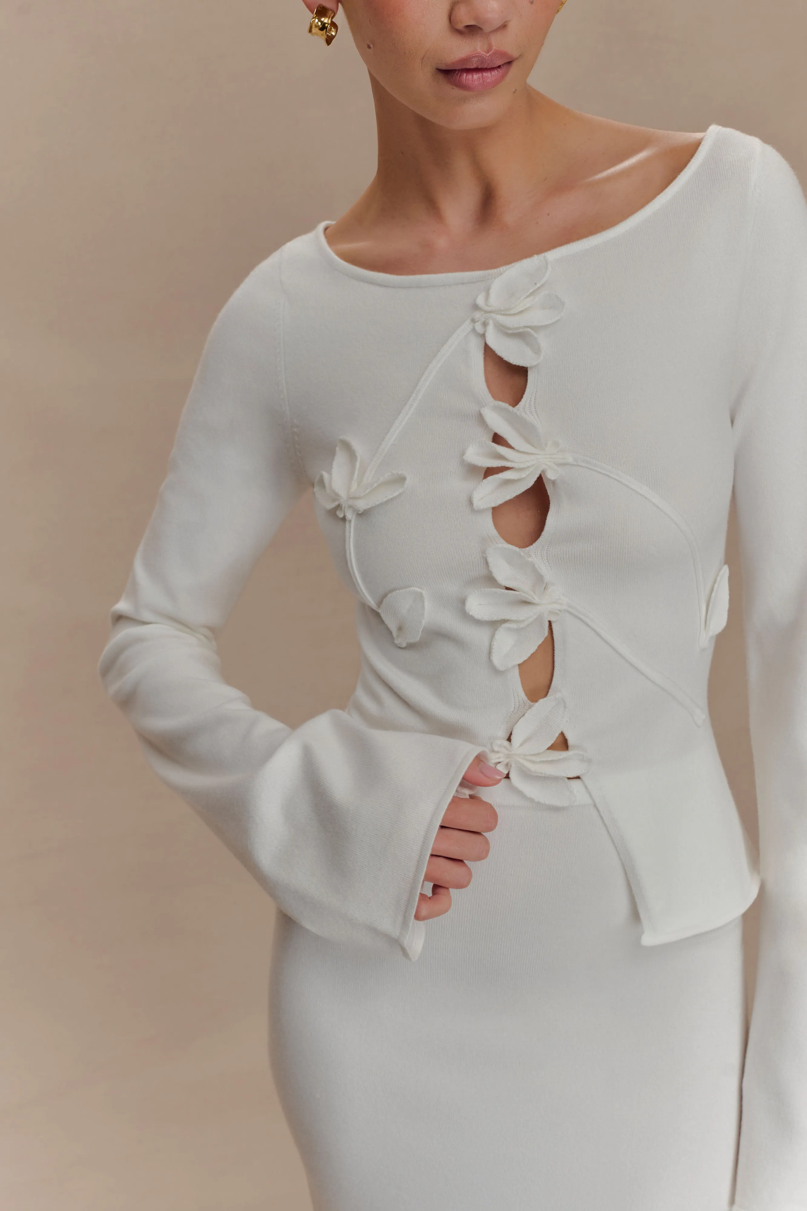 Alejandra Floral Long Sleeve Knit Top - White sold by Meshki product image thumbnail 3