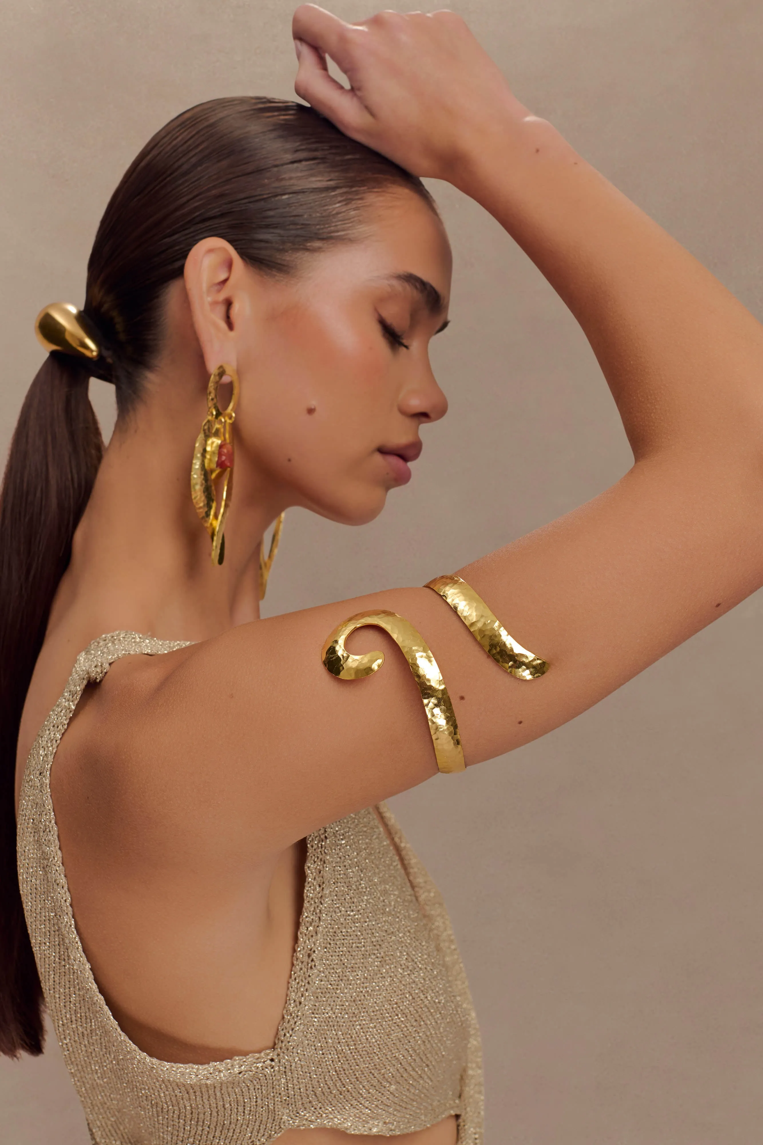 Hyacinth Textured Swirl Arm Band - Gold sold by Meshki product image thumbnail 2