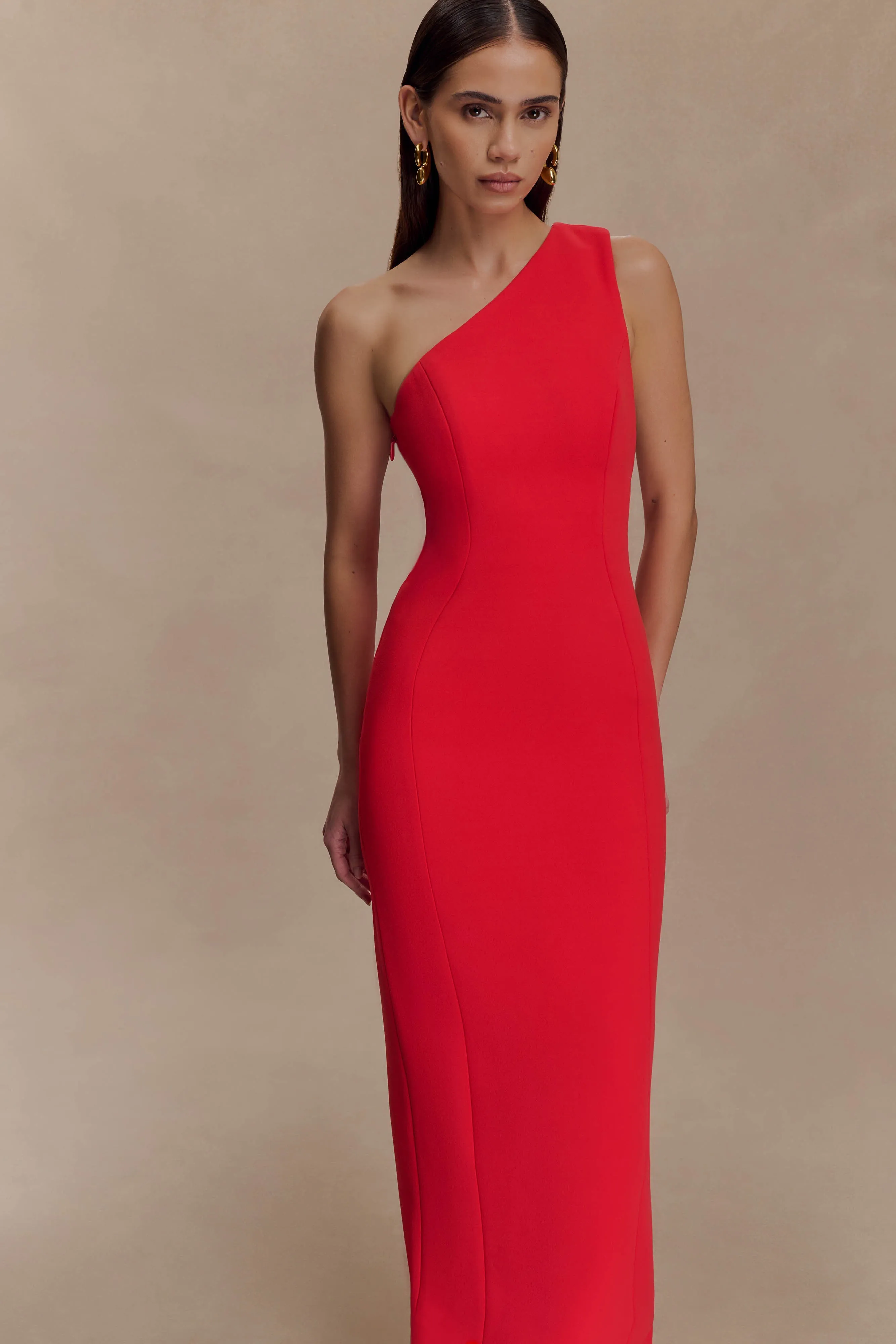 Milena One Shoulder Crepe Maxi Dress - Red sold by Meshki product image thumbnail 4