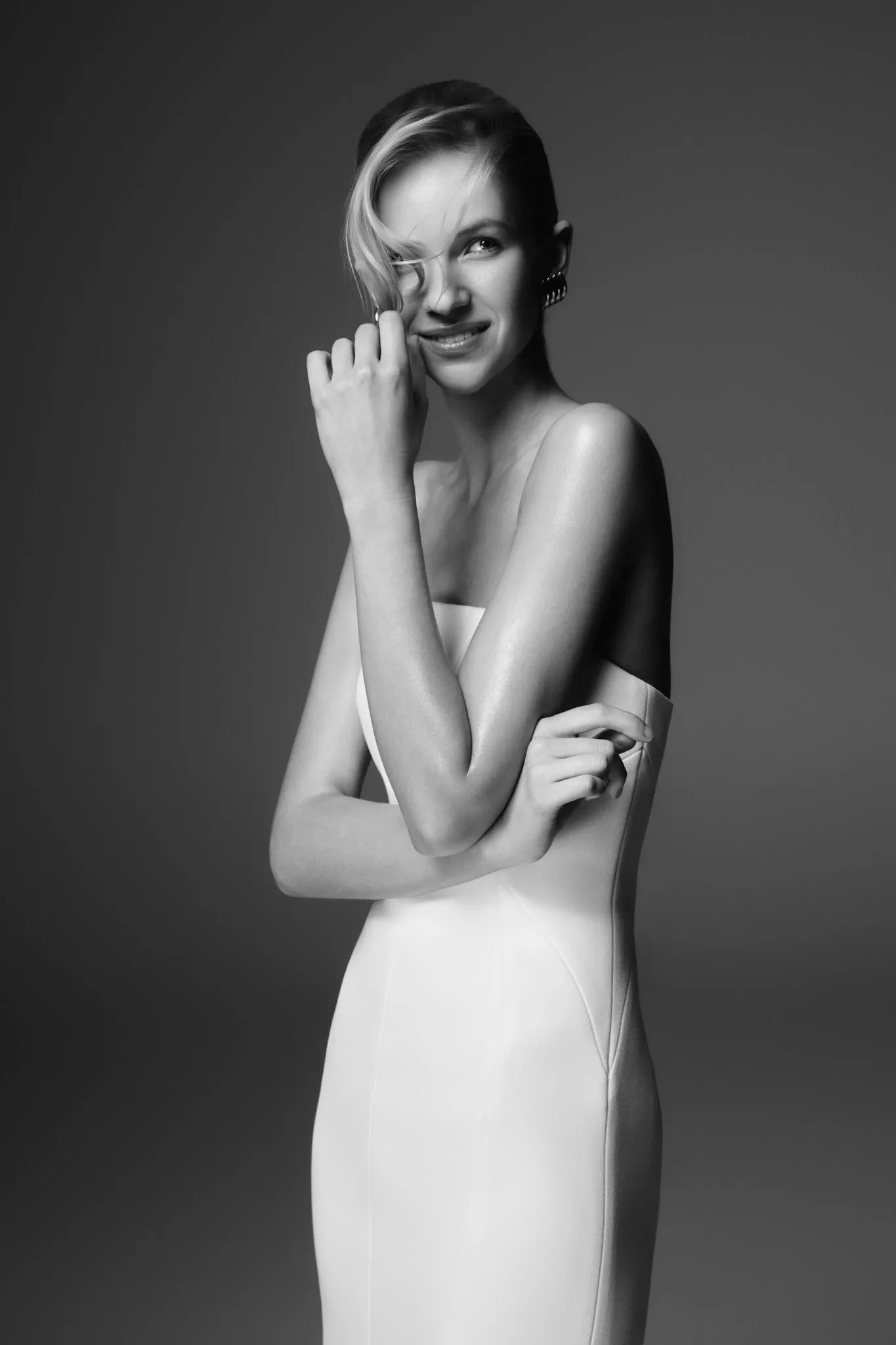 Kalila Strapless Crepe Maxi Dress - White sold by Meshki product image thumbnail 2