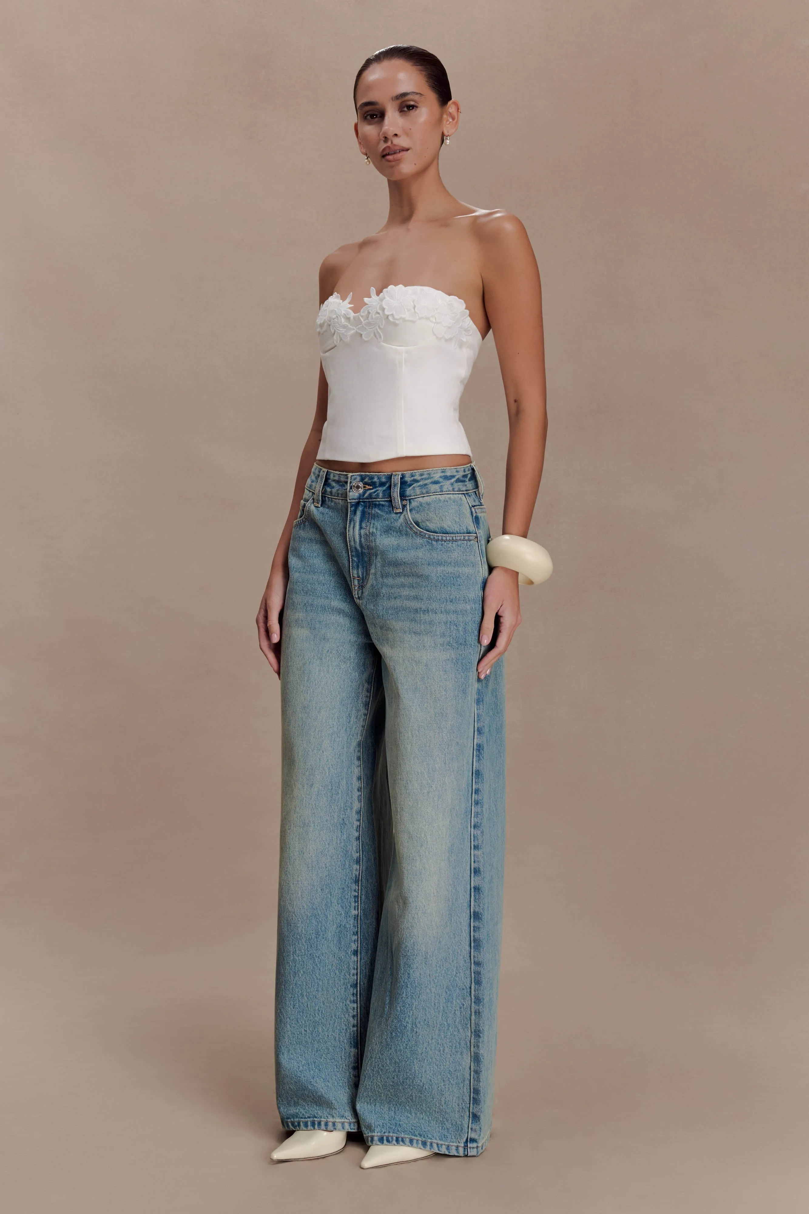 Romi Mid Rise Wide Leg Jeans - Faded Mid Blue sold by Meshki product image thumbnail 3