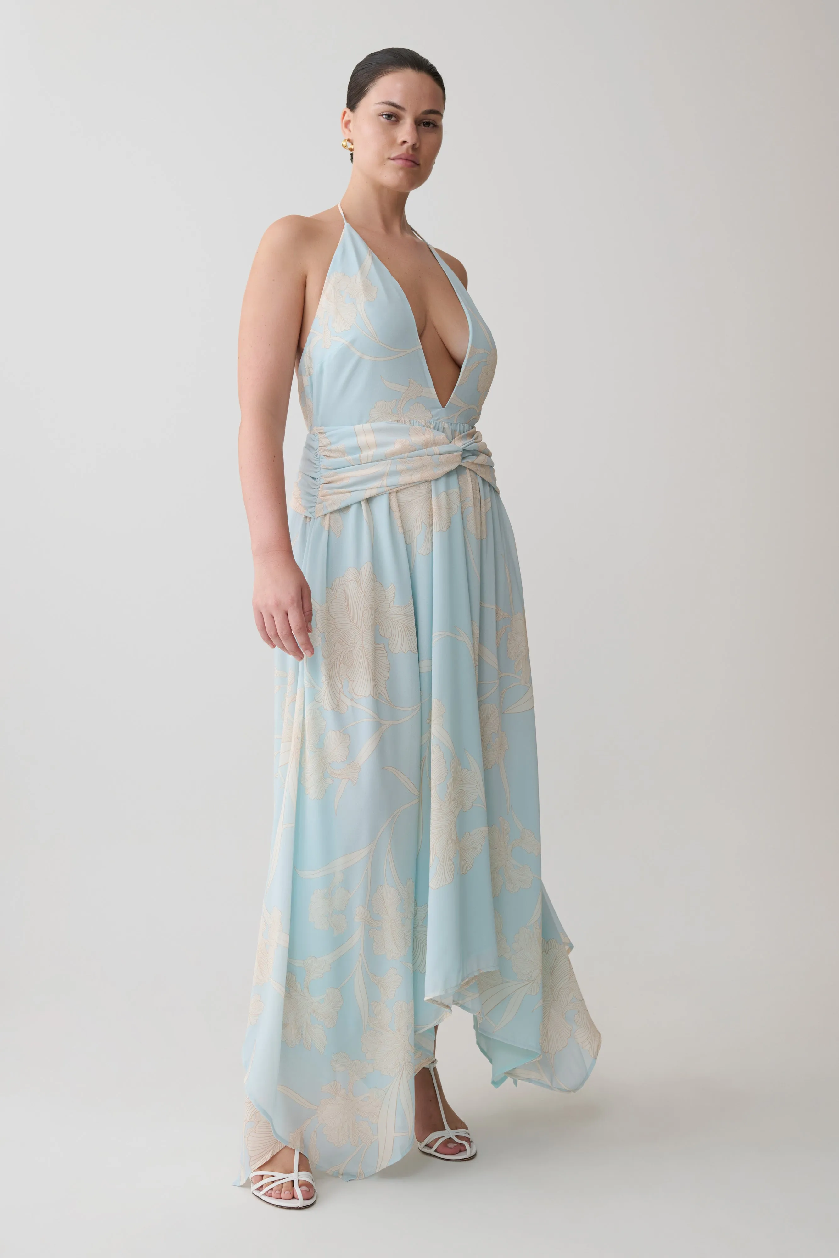 Cyra Plunge Chiffon Midi Dress - Blue Floral Print sold by Meshki product image thumbnail 4