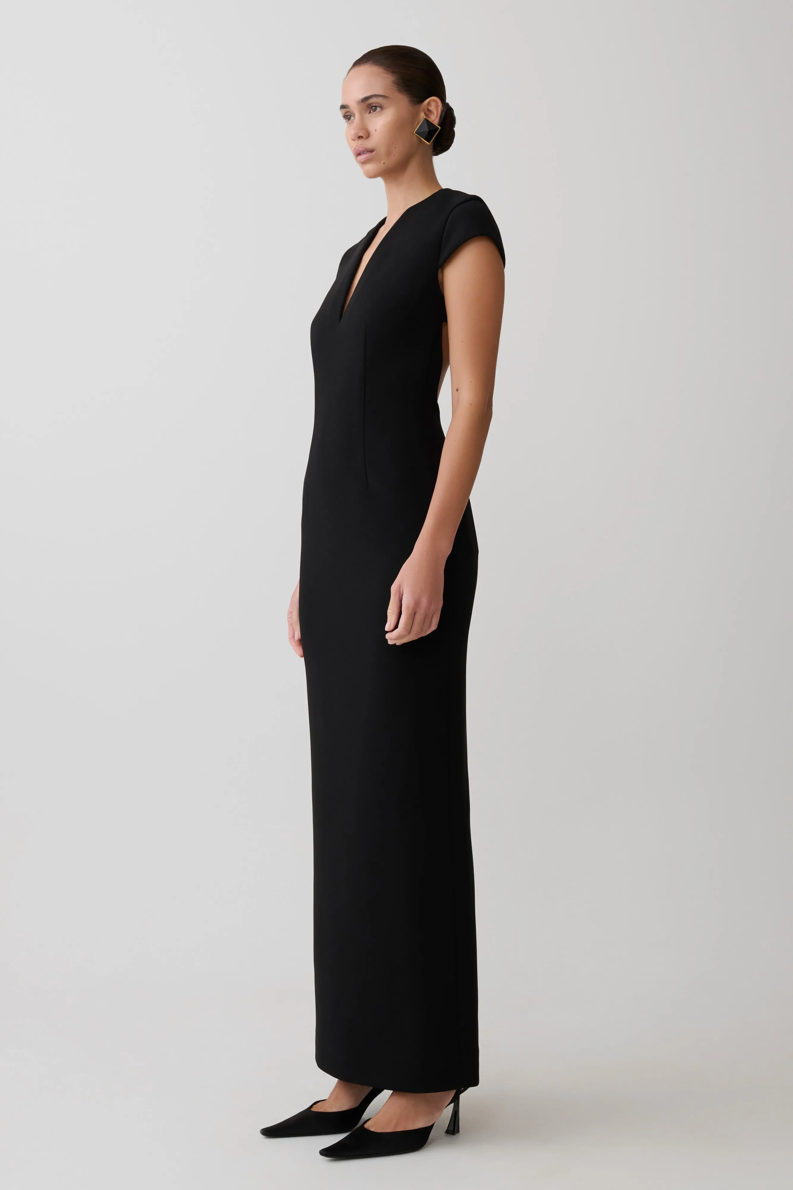 Briella V Neck Suiting Maxi Dress - Black sold by Meshki product image thumbnail 4
