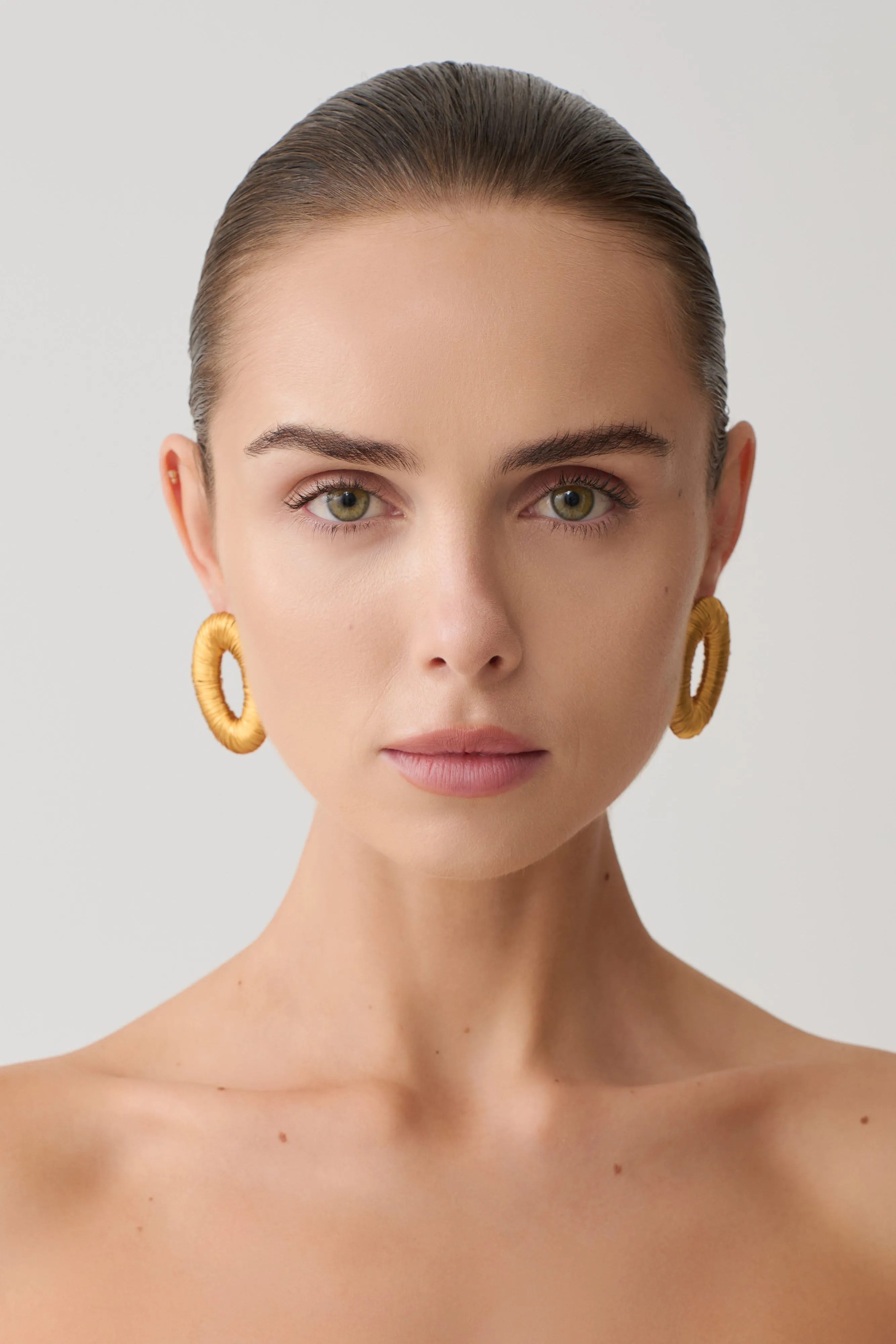 Yara Metal Wounded Stud Earring - Gold sold by Meshki product image thumbnail 2