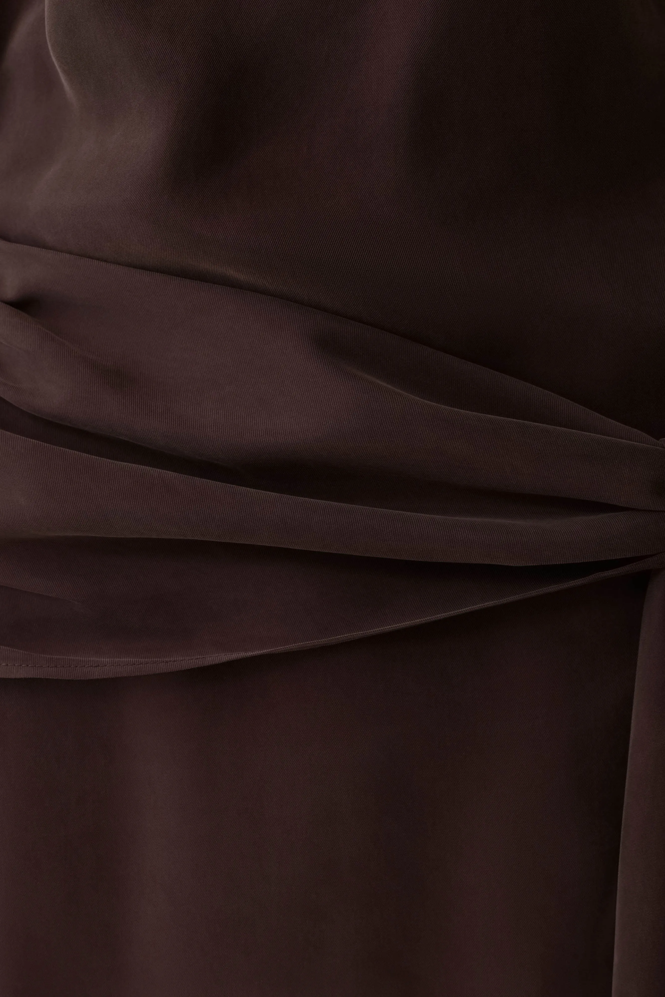 Felicity Short Sleeve Dress With Waist Tie - Dark Chocolate sold by Meshki product image thumbnail 5