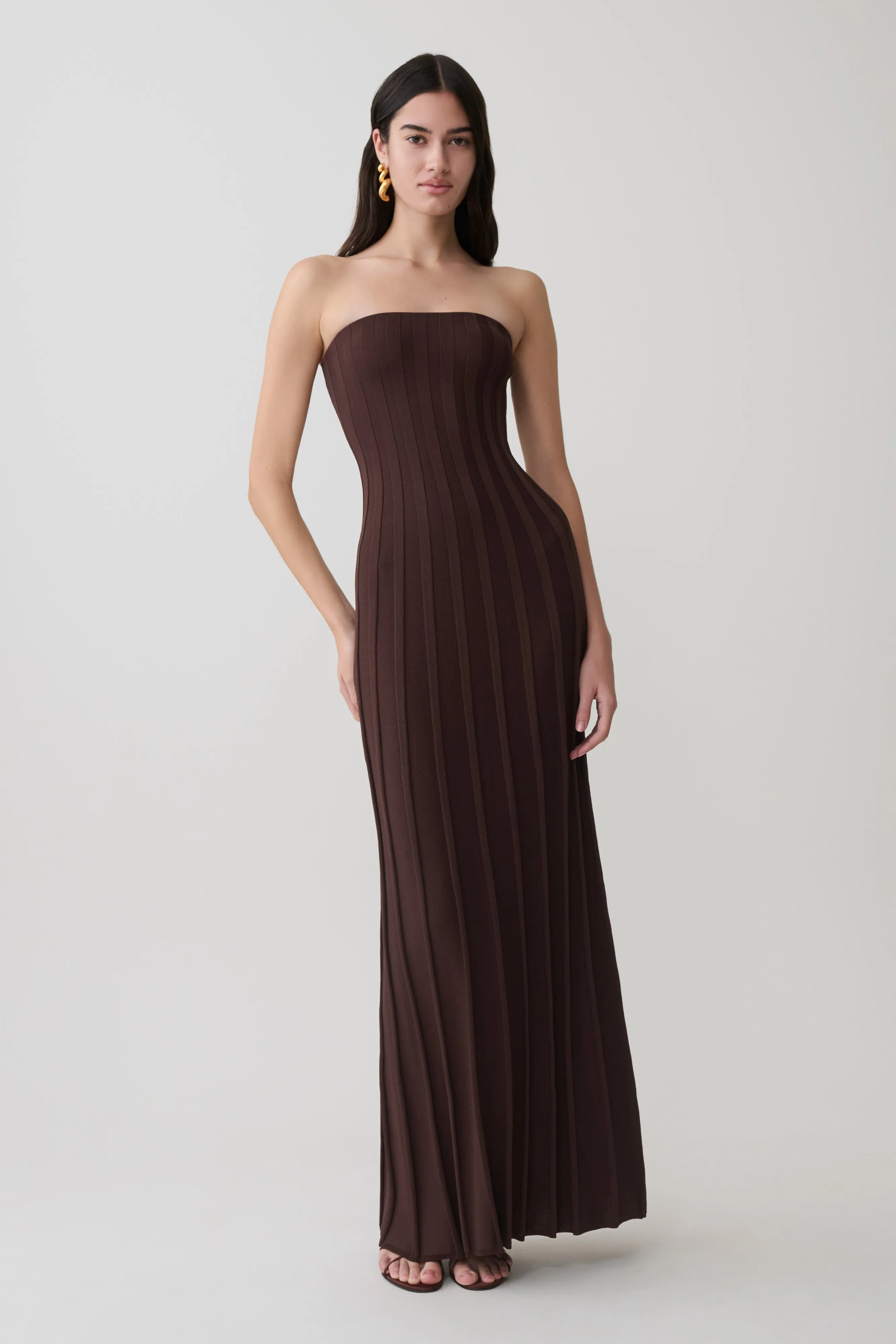 Pia Ribbed Strapless Maxi Dress - Chocolate sold by Meshki product image thumbnail 5